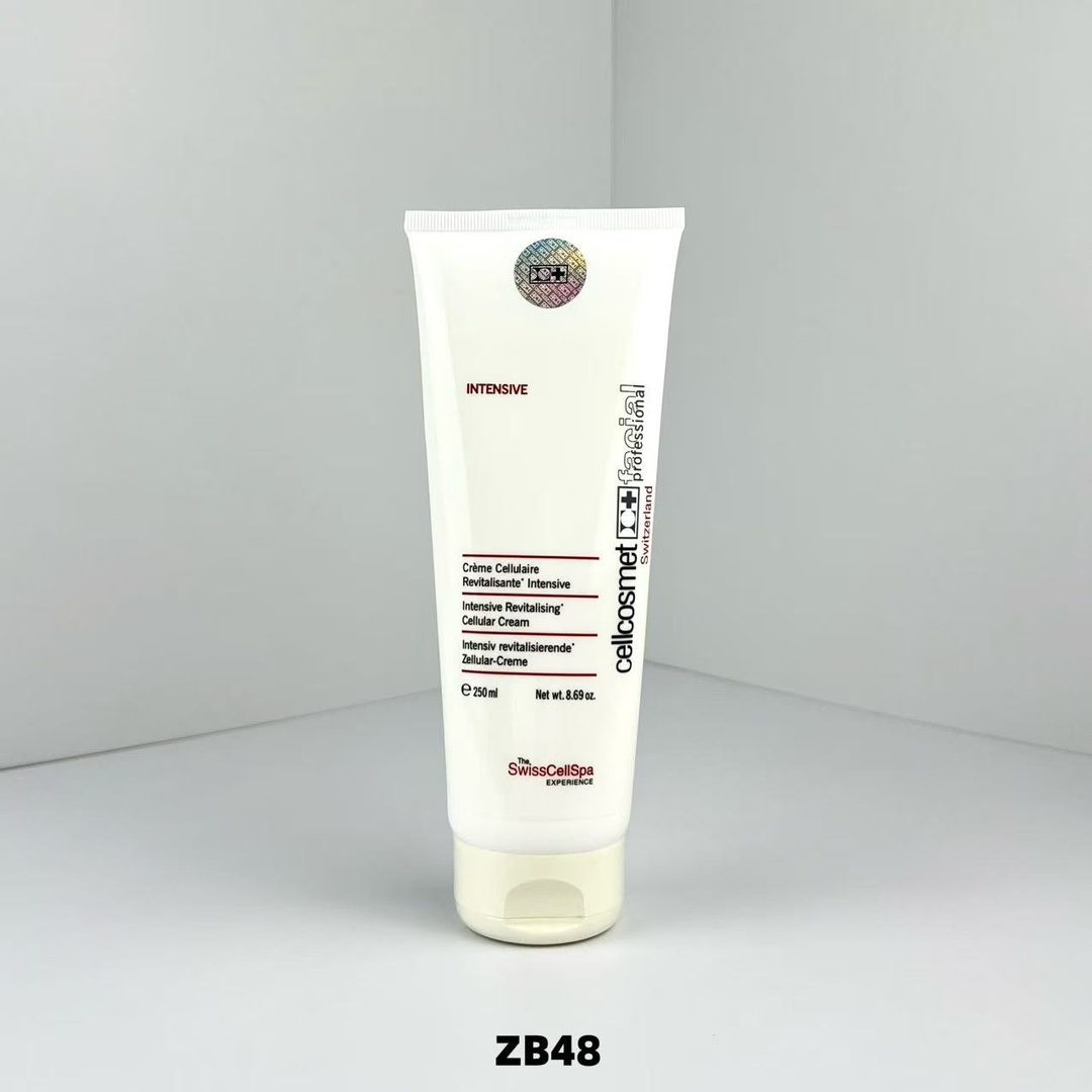 28! (Nota del pedido: Crema facial de uso profesional) Crema vitalizante de uso profesional 250ml🔜Código ZB48✔️Se pued…