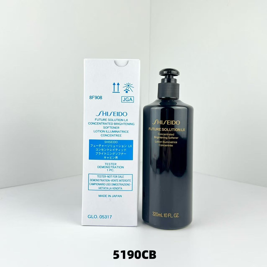 💥资生堂时光琉璃柔肤液320ml🔜5198CB编码✔️可配中文标。2024最新版『资生堂·时光琉璃柔肤液』升级主要成分【Koda Pro】 浓度更高！抗老效果更好！ 水+乳二合一，渗透更强！吸收更快！ 分保湿+顶级抗老+独家美白4MS…