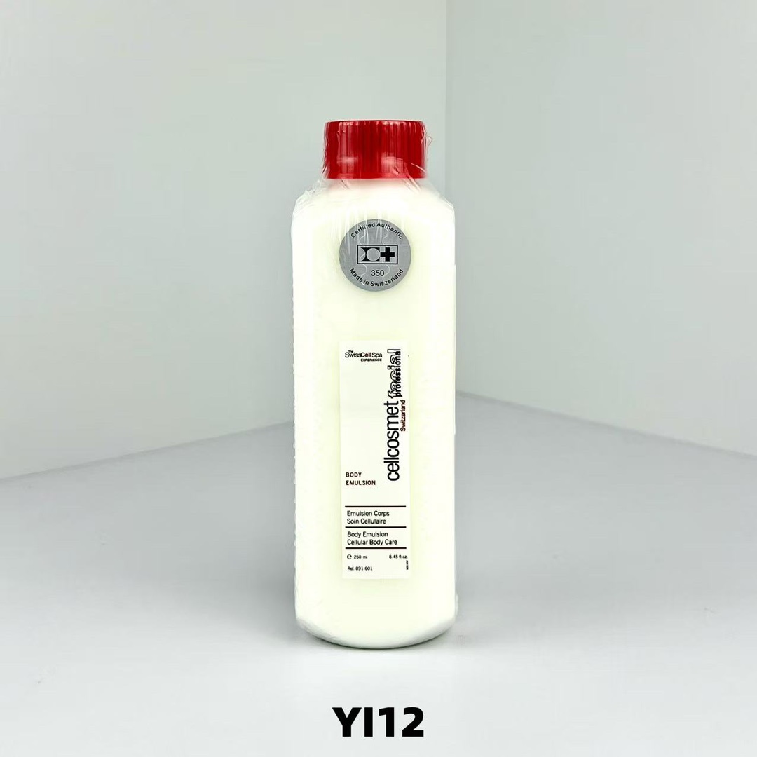 26! (Nota del pedido: agua vital Cellcosmet 250ml) 💥Agua vital Cellcosmet 250ml🔜código YI12! Se puede incluir etiquet…