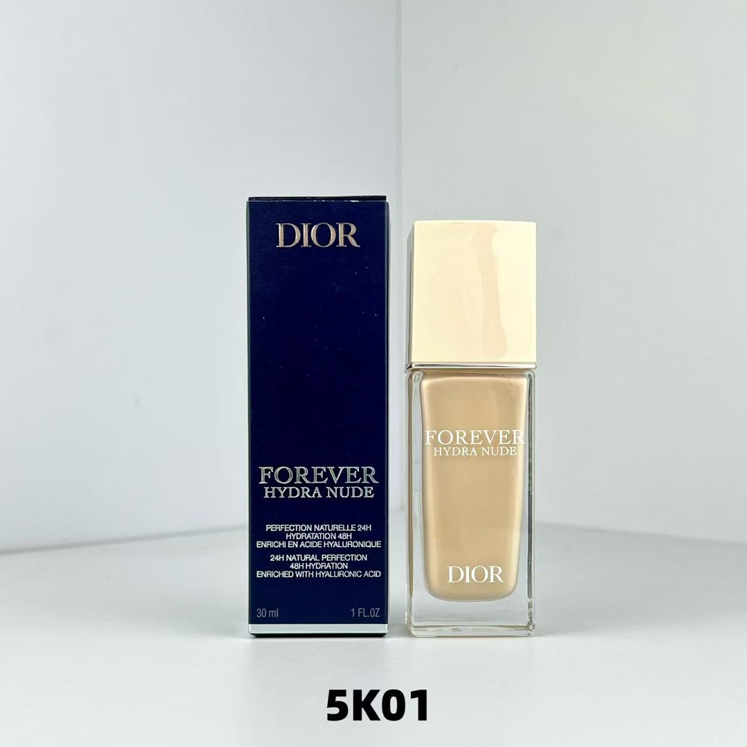 26! (Nota del pedido: base Dior de cobertura total con tapa blanca + número de tono) Base de maquillaje Dior Forever 30…