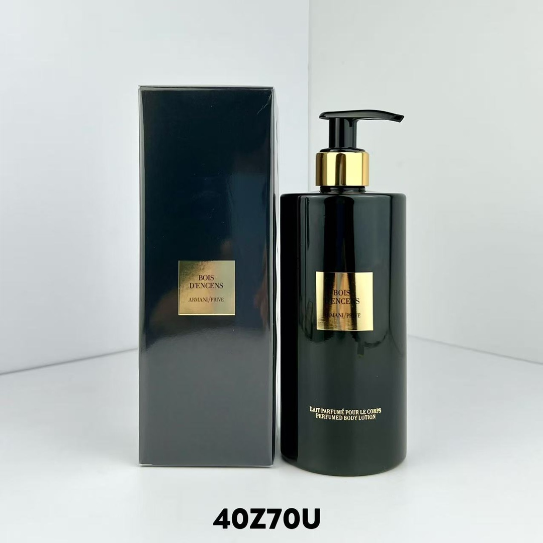 48! (Notas para realizar el pedido: loción corporal/gel de ducha perfumado Armani) ✍️Loción corporal/gel de ducha perfu…