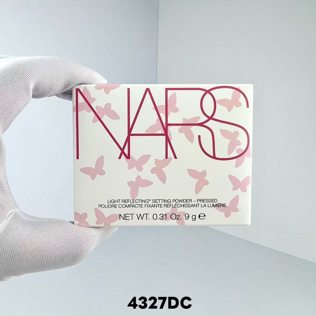 35 重新到货，不碎粉 （下单备注：纳斯粉饼蝴蝶版） 💥Nars蝴蝶粉饼9g/限量版🔜4327DC编码✔️新版Nars蝴蝶粉饼9g限量版