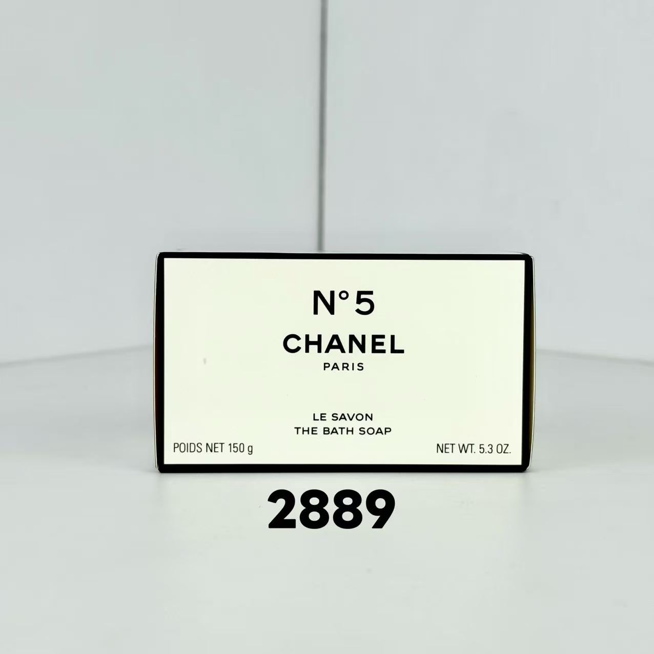 28! (Nota del pedido: Jabón Chanel N5) ✍️ Jabón de baño perfumado Chanel N5 150g 🔜 Código 2889 ✔ Se puede combinar con…