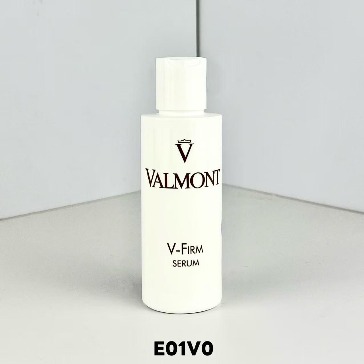 38! (Nota del pedido: suero reafirmante Valmont V-Firm 125ml) ✍️Suero reafirmante Valmont V-Firm 125ml🔜Código E01V0✔️N…