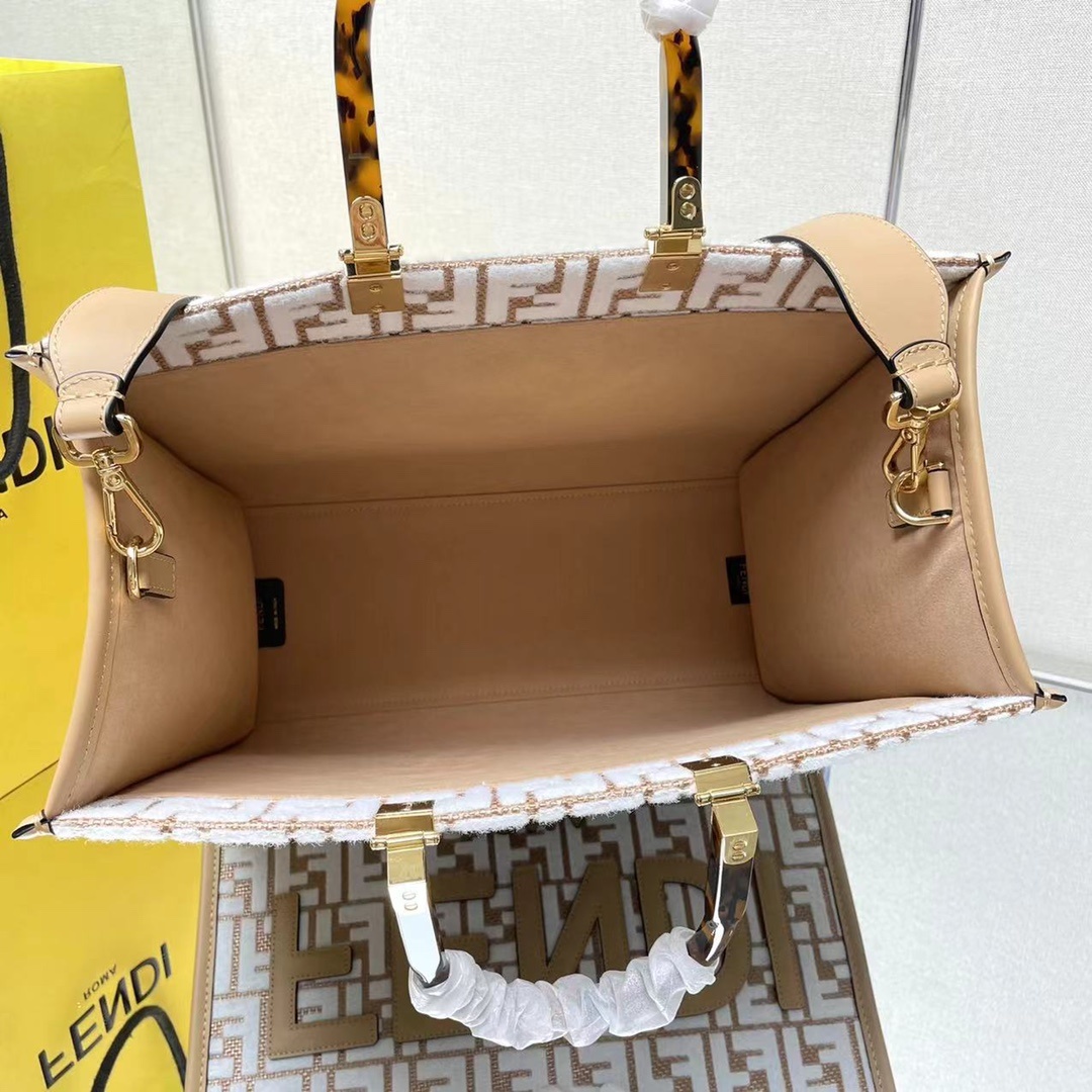 小号全新sizeshinetoteFÉŃĎITOTE托特包“阳光手提袋”原色拉菲草编织饰有织锦效果雪尼尔