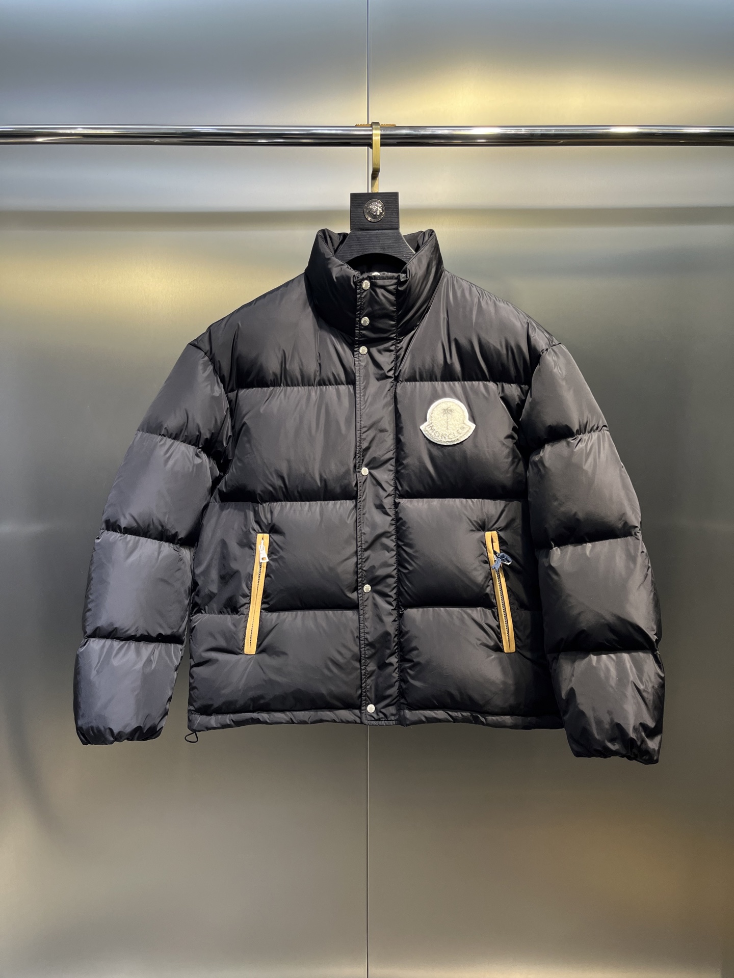 Moncler x Palm Angels コラボ 短款羽绒服