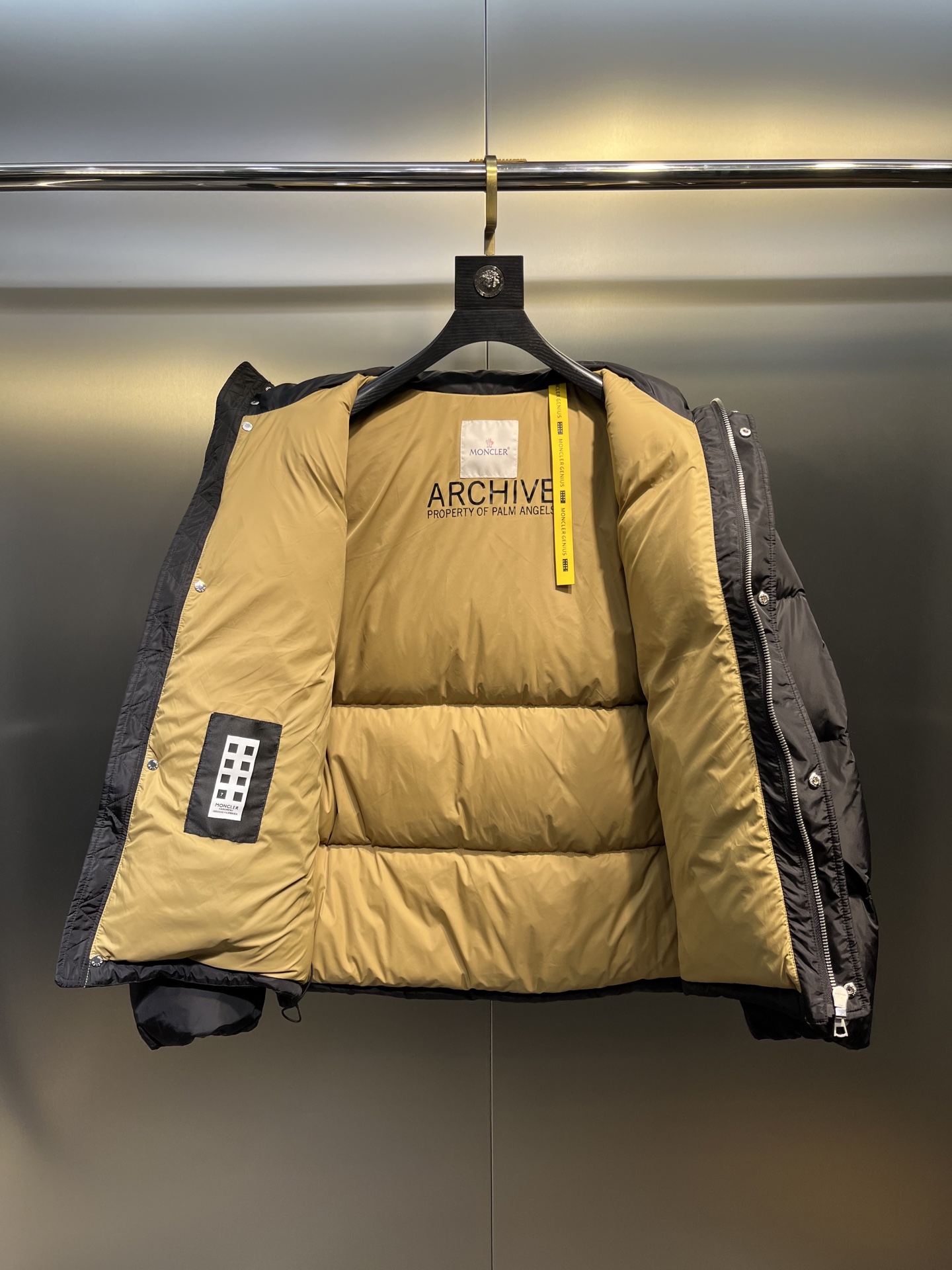 Moncler x Palm Angels コラボ 短款羽绒服