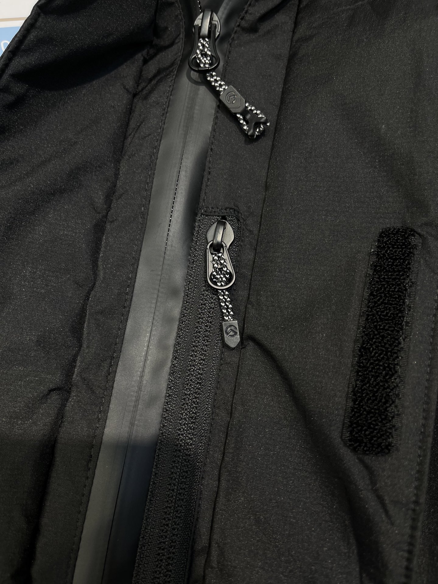 The North Face RETROHIMALAYAN 日版 防水14D尼龙 连帽羽绒服 登山系