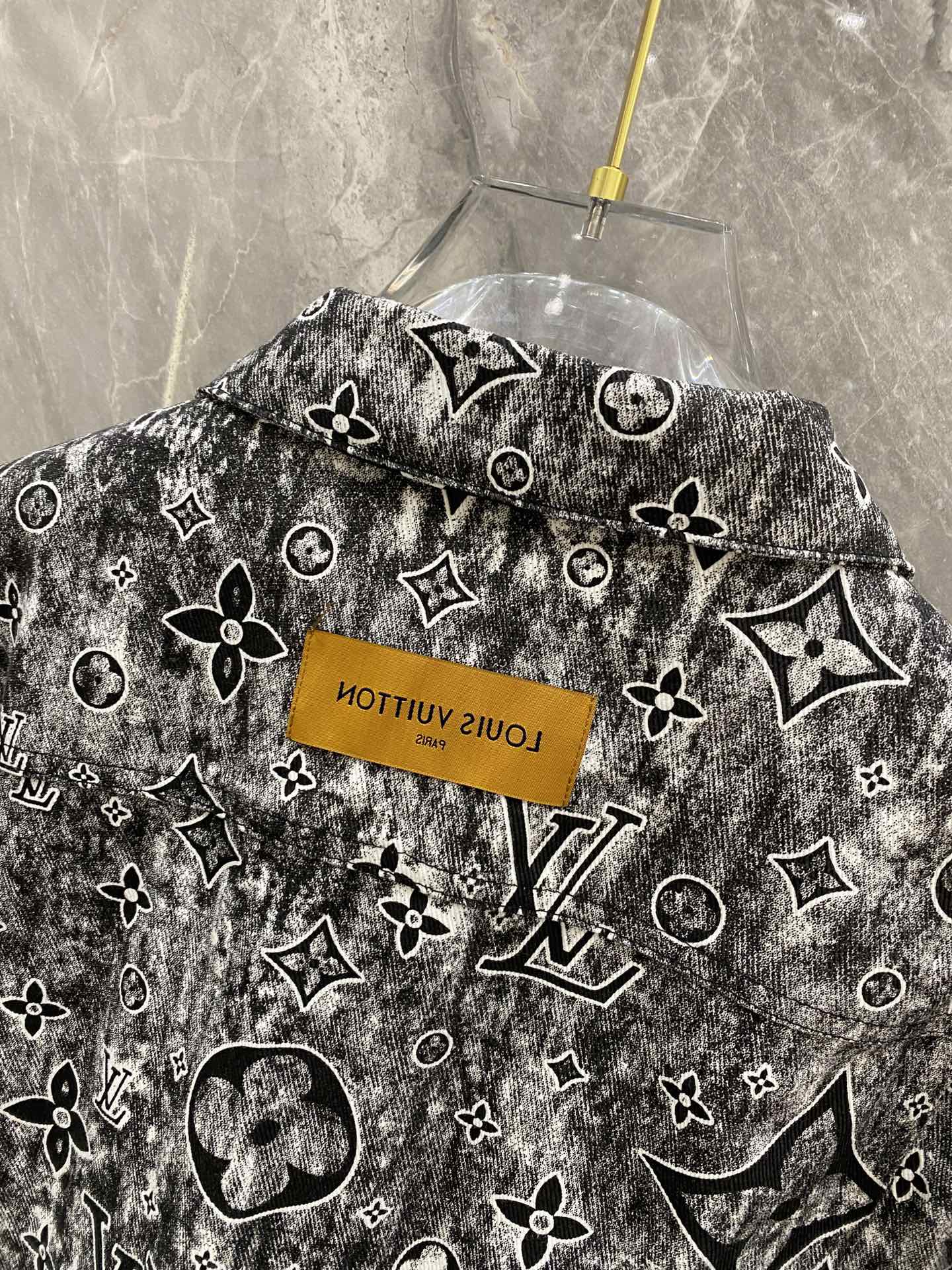 路易威登 Louis Vuitton 高级成衣风衣外套及大衣服饰 #864A9F57 7