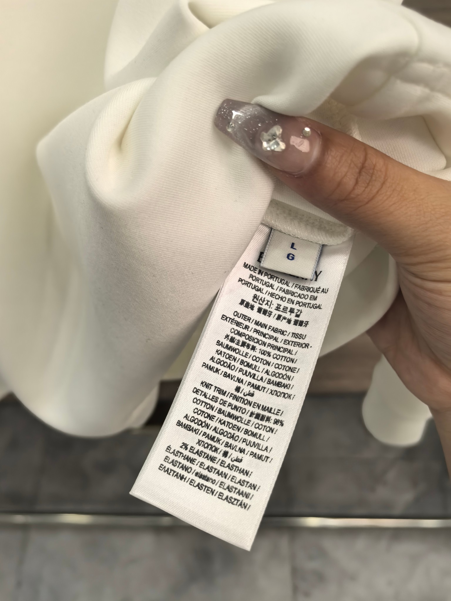 巴宝莉 2025秋冬专柜新款 时尚休闲打底衫长袖T恤，精选进口高密度双面拉架棉面料，精致原版logo打造