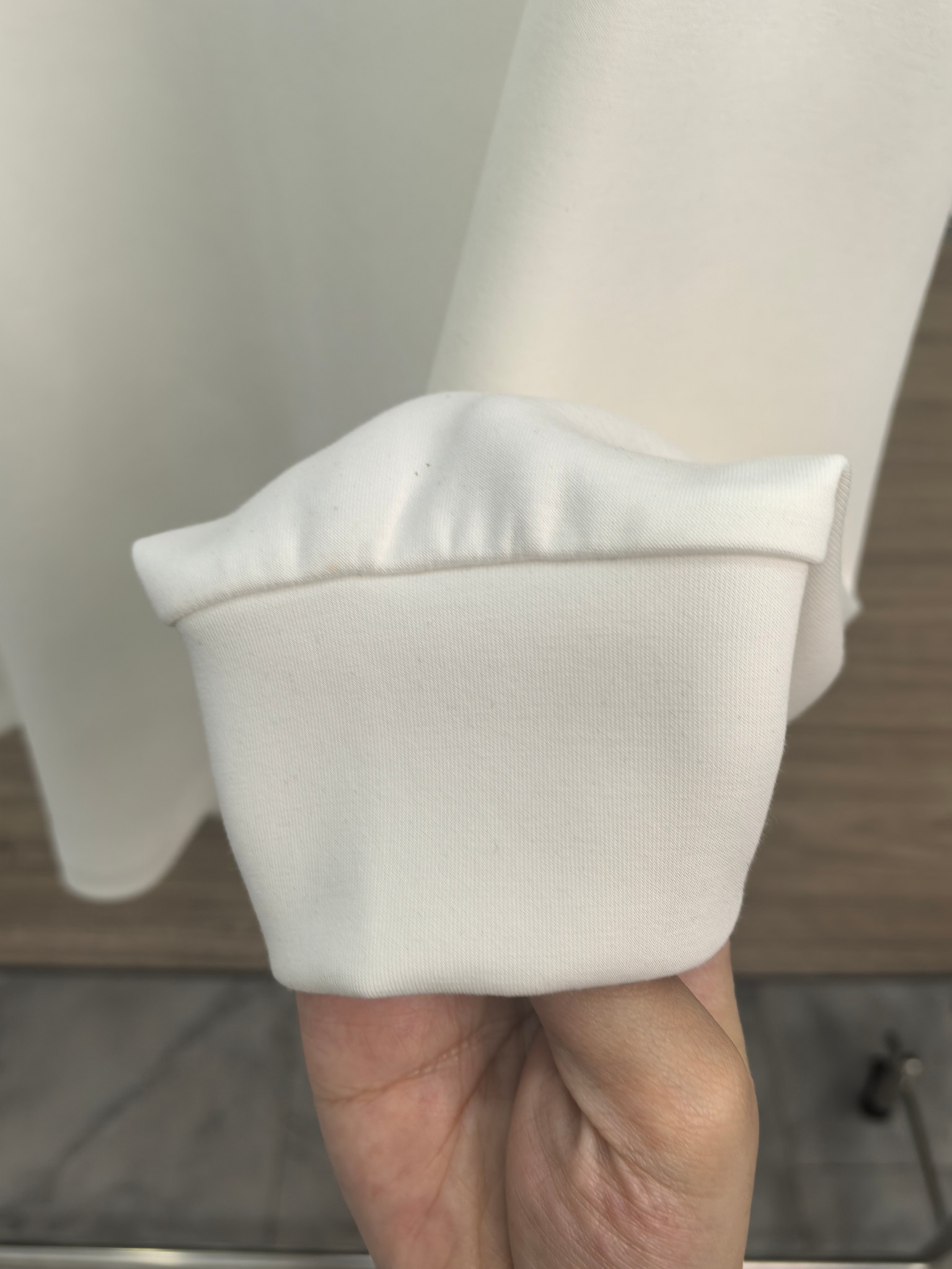 Gucci 2025秋冬专柜新款 时尚休闲打底衫长袖T恤，精选进口高密度双面拉架棉面料，精致原版logo