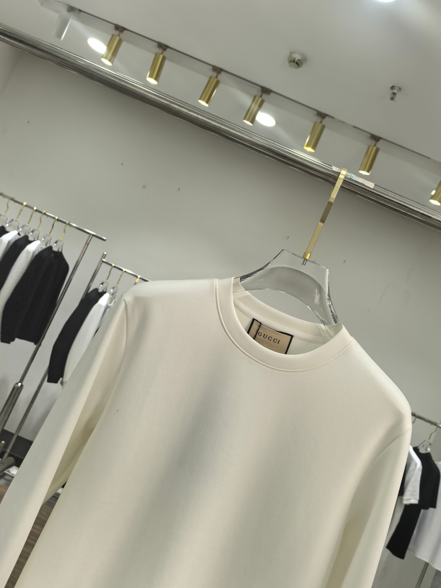 Gucci 2025秋冬专柜新款 时尚休闲打底衫长袖T恤，精选进口高密度双面拉架棉面料，精致原版logo