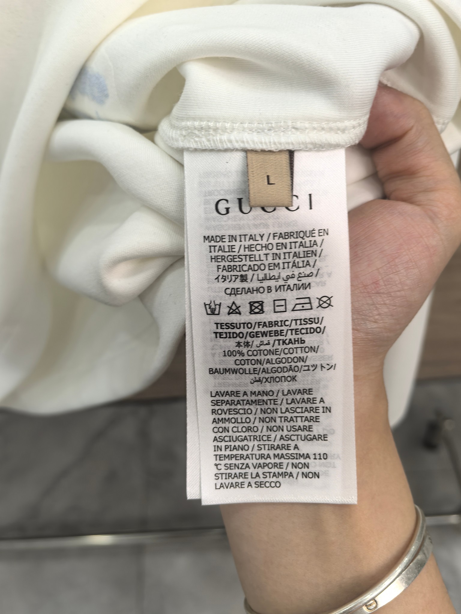 Gucci 2025秋冬专柜新款 时尚休闲打底衫长袖T恤，精选进口高密度双面拉架棉面料，精致原版logo