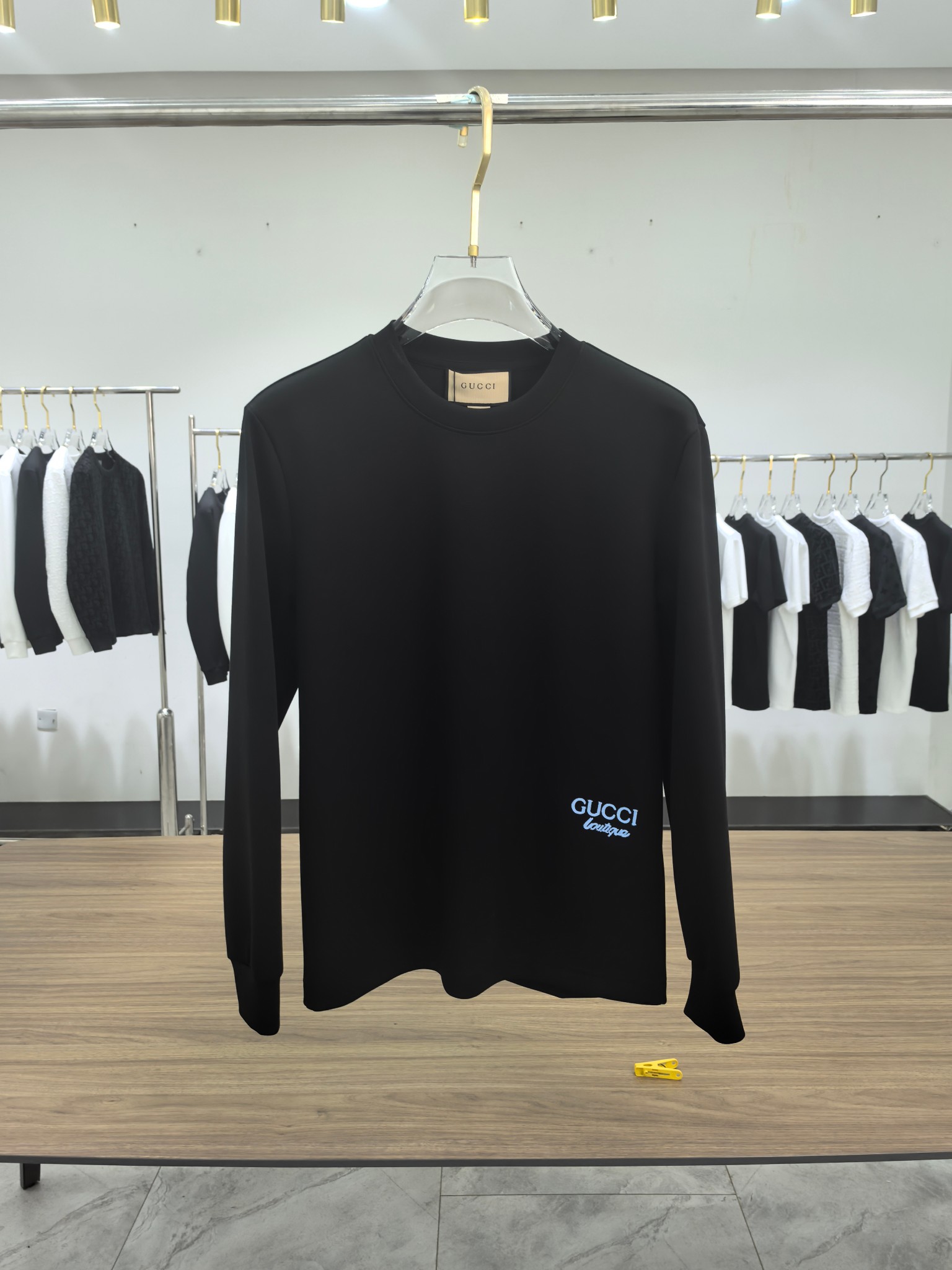 Gucci 2025秋冬专柜新款 时尚休闲打底衫长袖T恤，精选进口高密度双面拉架棉面料，精致原版logo