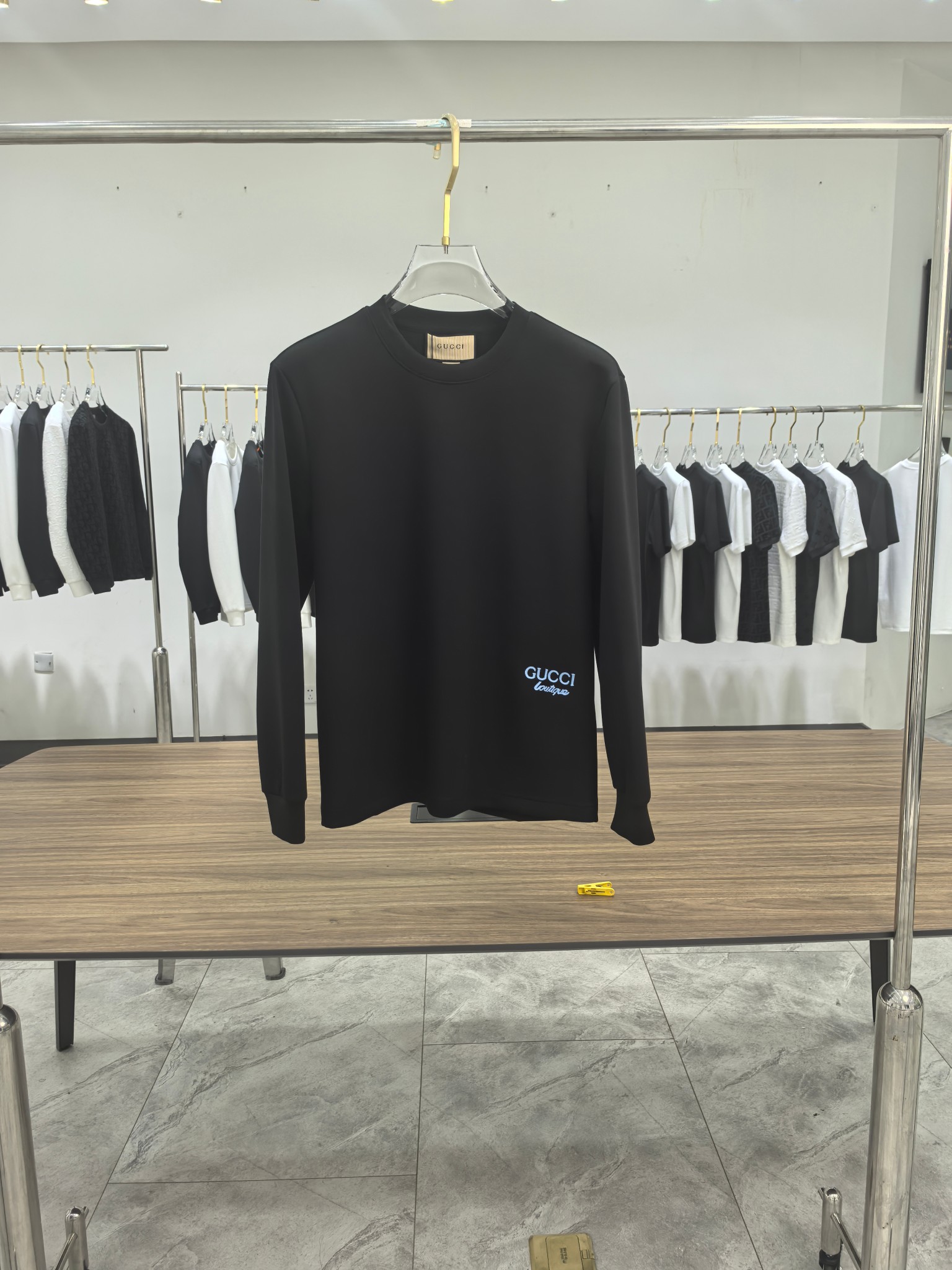 Gucci 2025秋冬专柜新款 时尚休闲打底衫长袖T恤，精选进口高密度双面拉架棉面料，精致原版logo