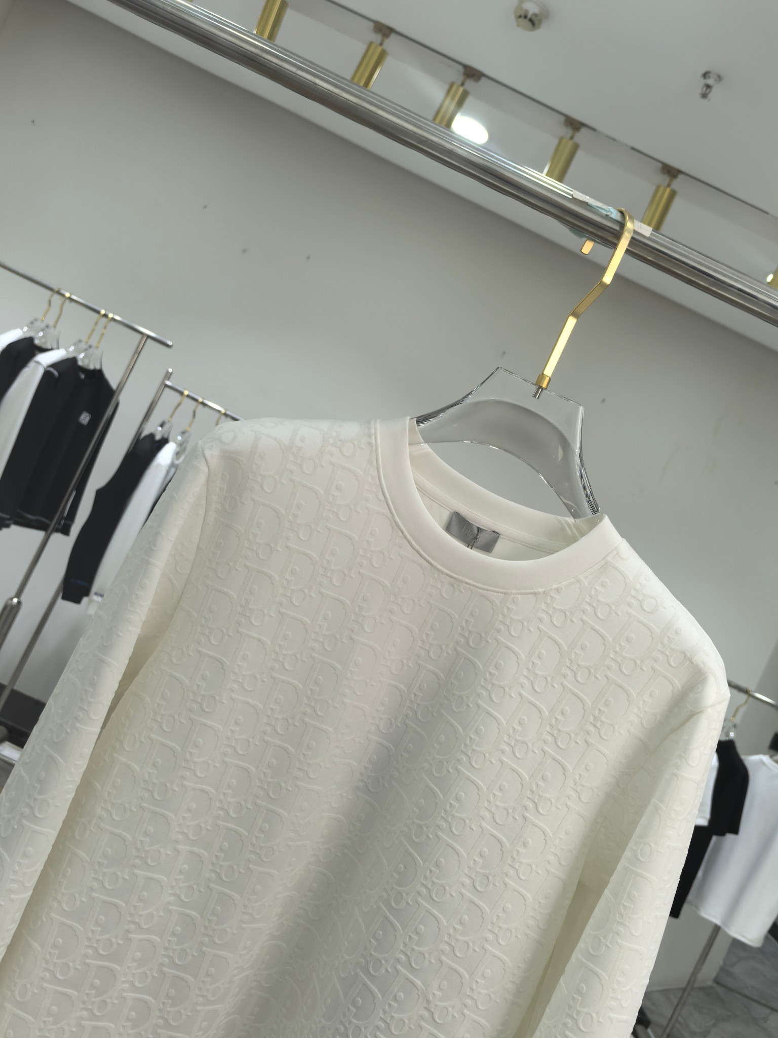 Dior 2025秋冬专柜新款 时尚休闲打底衫长袖T恤，精选进口高密度双面拉架棉面料，精致原版logo打