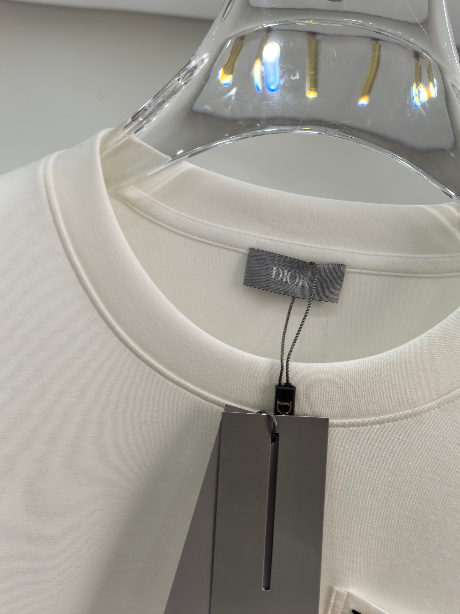 Dior 2025秋冬专柜新款 时尚休闲打底衫长袖T恤，精选进口高密度双面拉架棉面料，精致原版logo打