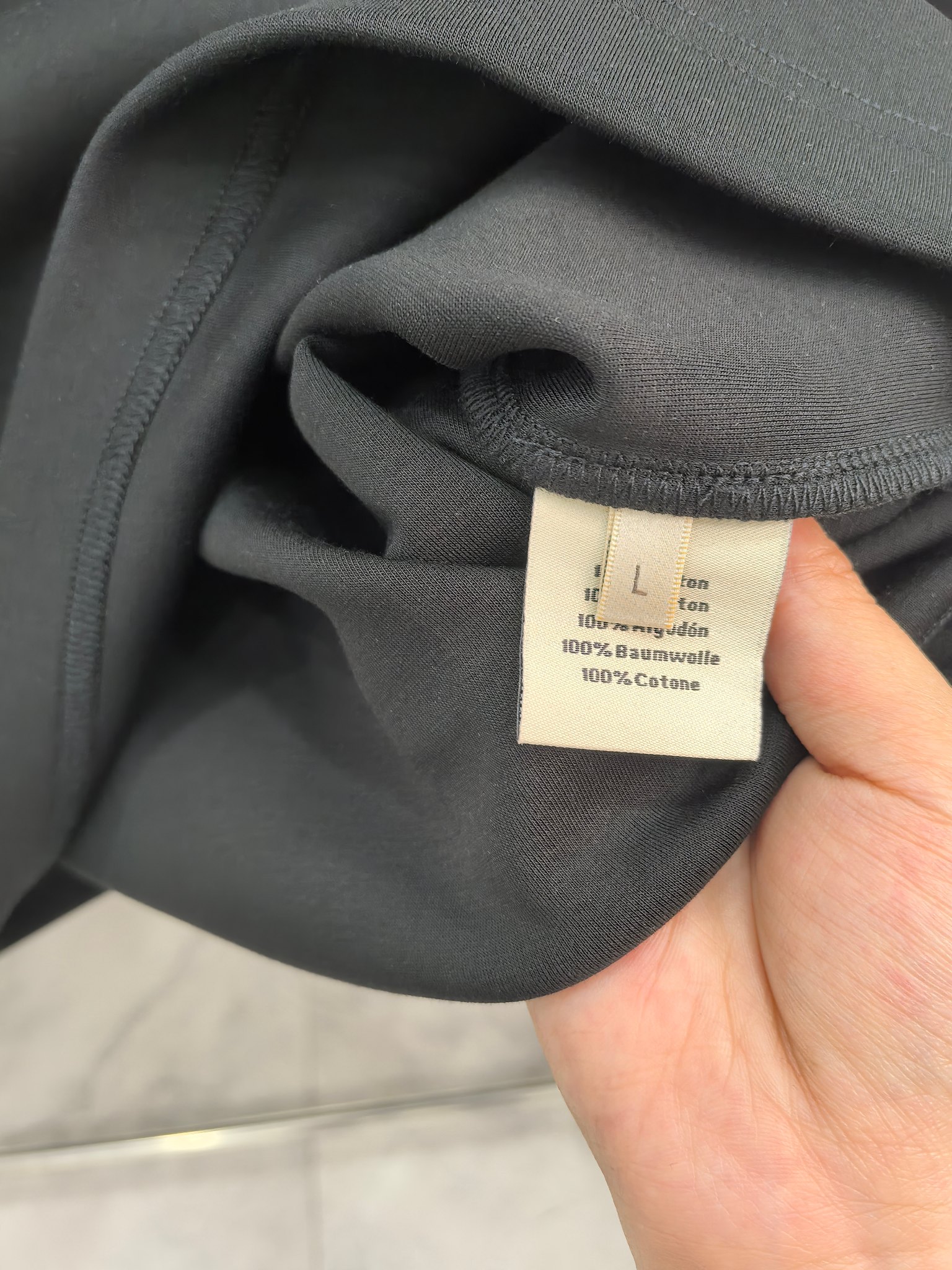 爱马仕 2025秋冬专柜新款 时尚休闲打底衫长袖T恤，精选进口高密度双面拉架棉面料，精致原版logo打造