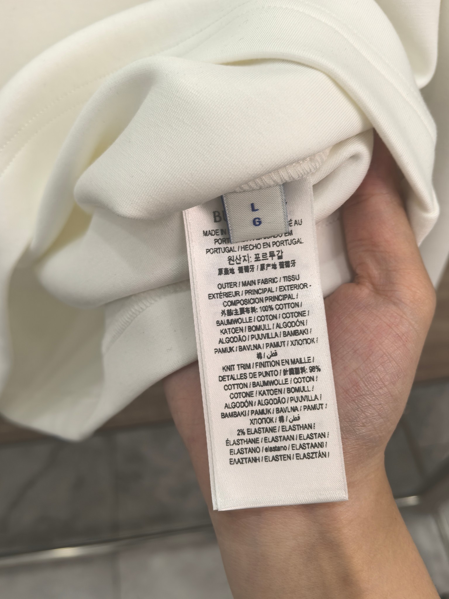 巴宝莉 2025秋冬专柜新款 时尚休闲打底衫长袖T恤，精选进口高密度双面拉架棉面料，精致原版logo打造