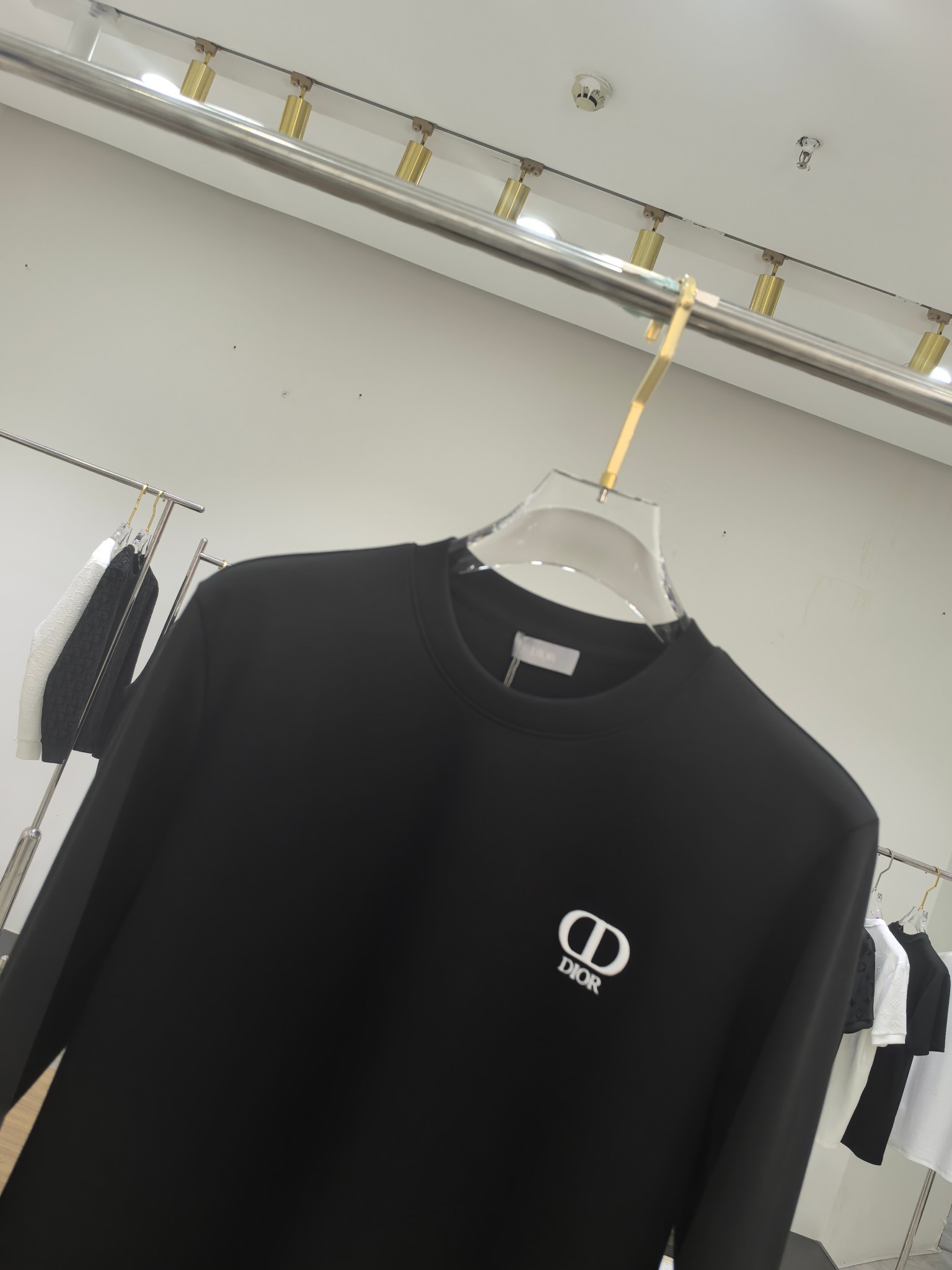 Dior 2025秋冬专柜新款 时尚休闲打底衫长袖T恤，精选进口高密度双面拉架棉面料，精致原版logo打