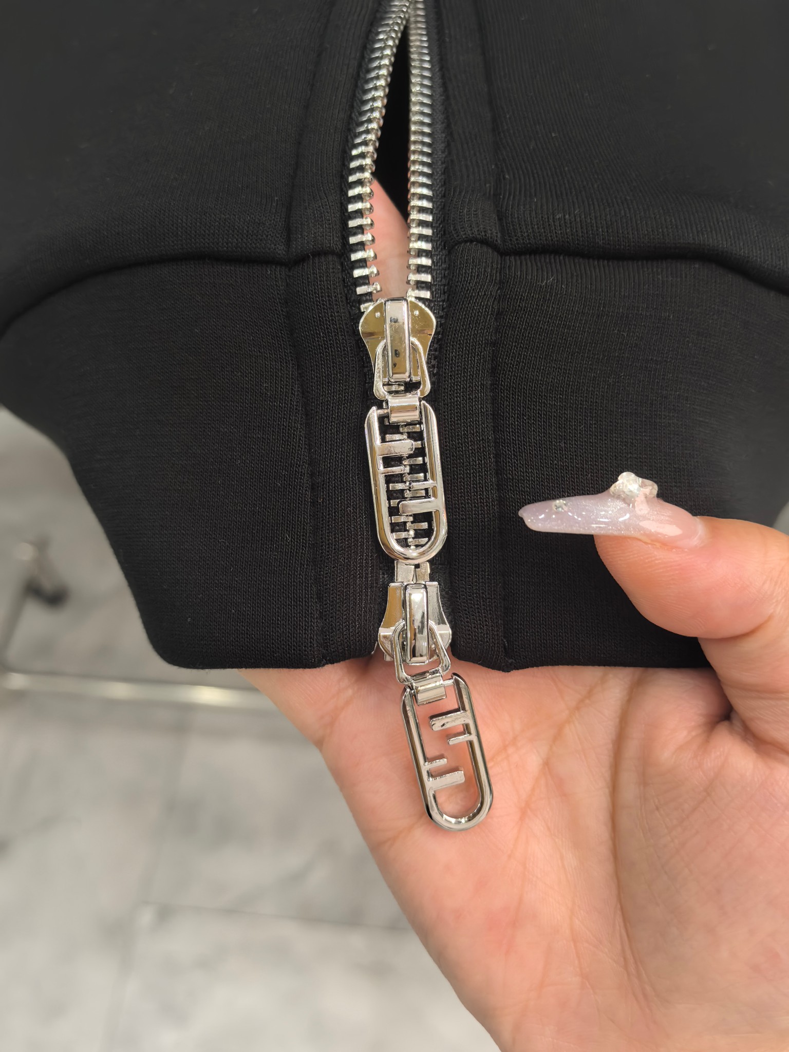 蒙口 2025秋冬最新爆款夹克外套 面料精选高支高密双股空气层长绒棉 手感超级舒服 logo精选全进口环