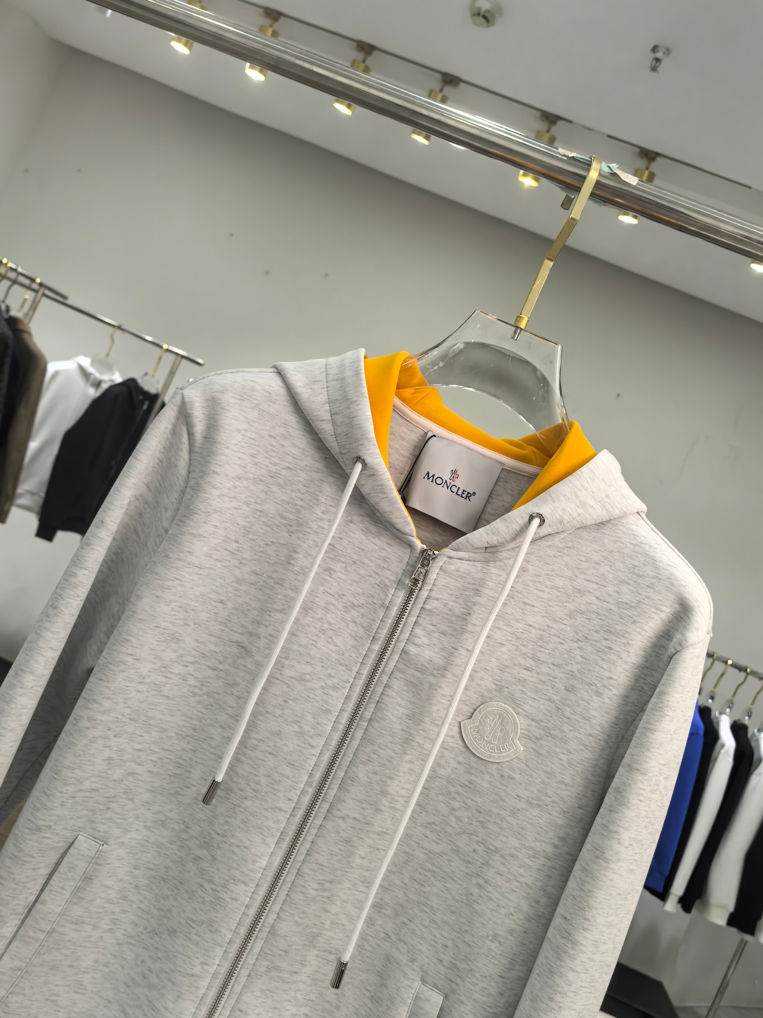 蒙口 2025秋冬最新爆款夹克外套 面料精选高支高密双股空气层长绒棉 手感超级舒服 logo精选全进口环