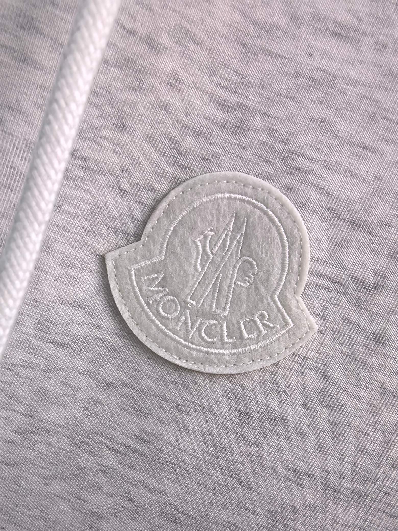 蒙口 2025秋冬最新爆款夹克外套 面料精选高支高密双股空气层长绒棉 手感超级舒服 logo精选全进口环