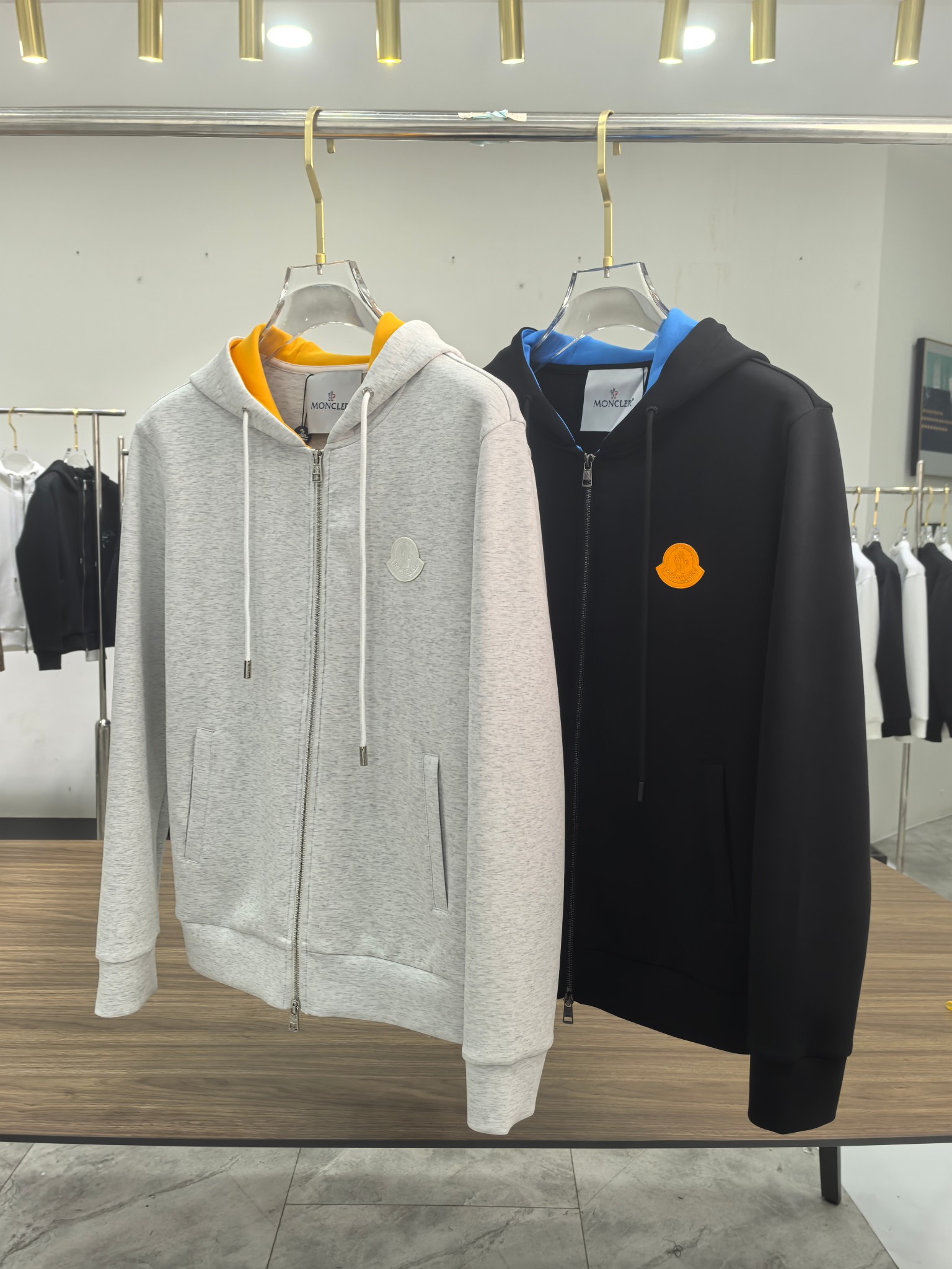 蒙口 2025秋冬最新爆款夹克外套 面料精选高支高密双股空气层长绒棉 手感超级舒服 logo精选全进口环