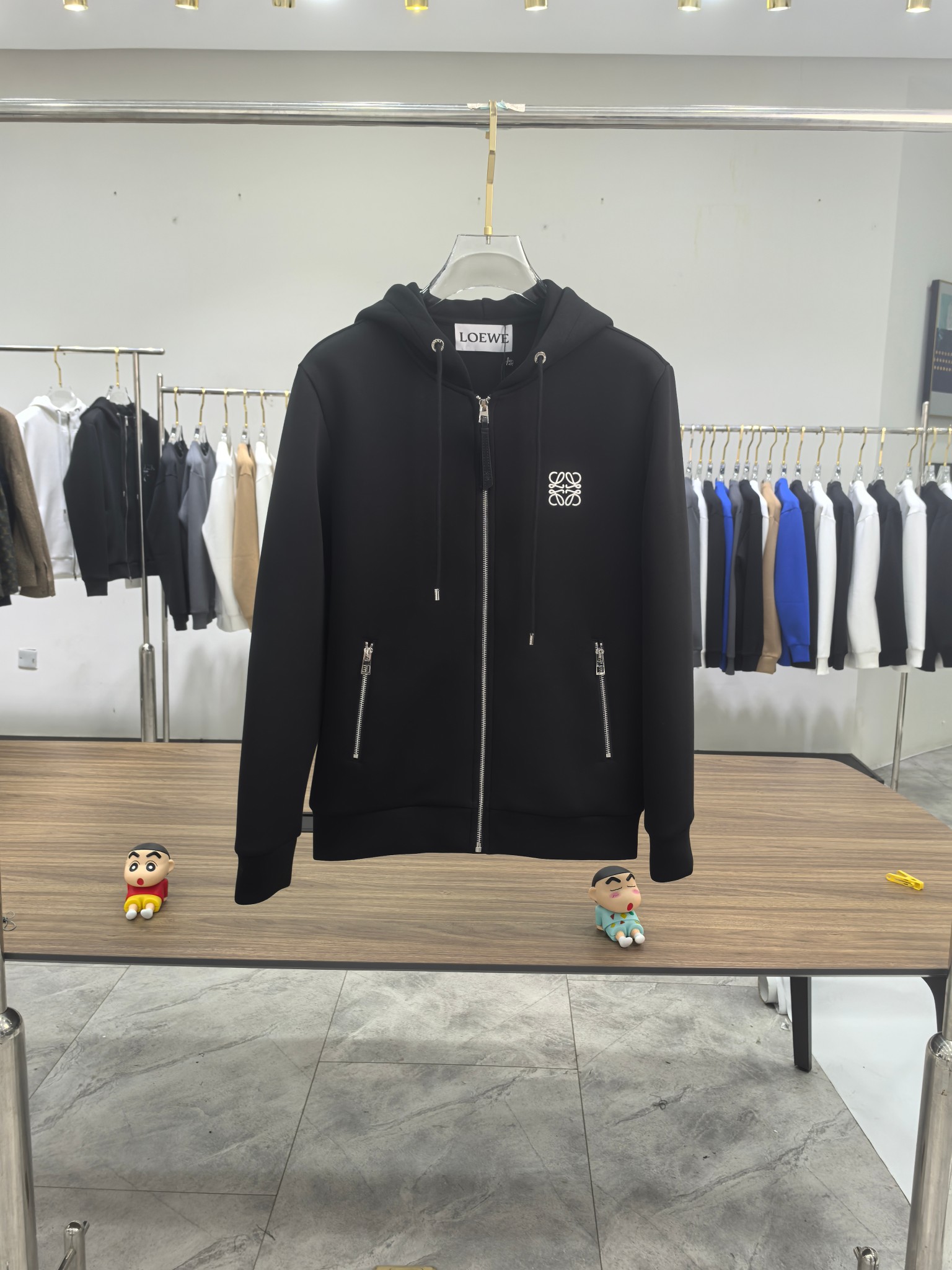 罗意威2025秋冬最新爆款夹克外套 面料精选高支高密双股空气层长绒棉 手感超级舒服 logo精选全进口环