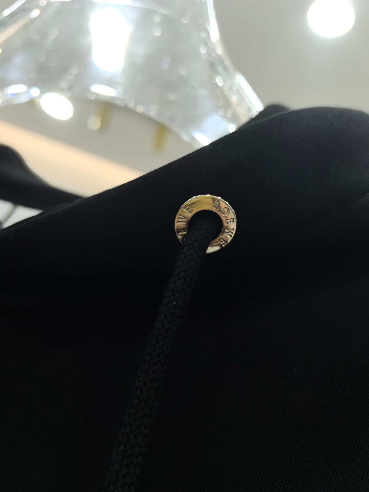 罗意威 2025早秋新款休闲套装！专柜同步。细节精致高级，品牌logo压胶高级感满满。定织面料更显年轻活