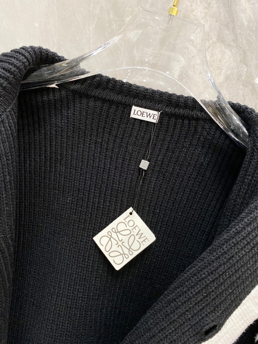 罗意威 2025毛衣外套 2025秋冬最新系列，专柜1:1顶级复刻，全品相！加厚款，时下最流行的老钱风，