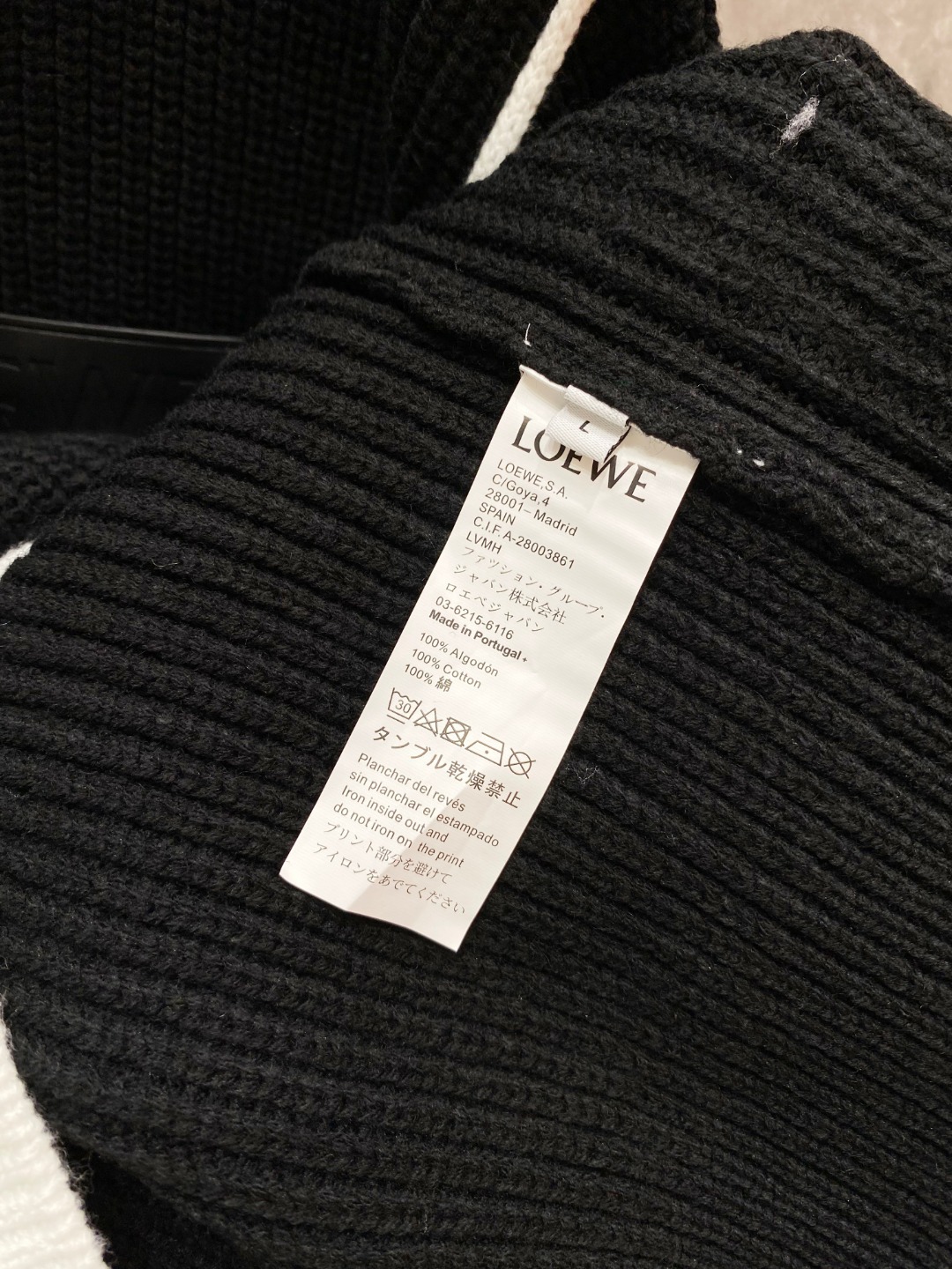 罗意威 2025毛衣外套 2025秋冬最新系列，专柜1:1顶级复刻，全品相！加厚款，时下最流行的老钱风，