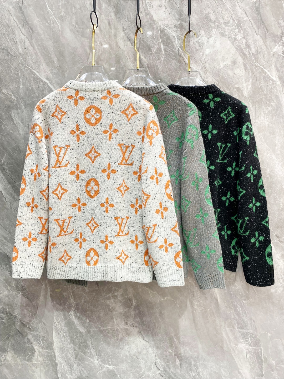 LV2025毛衣外套 2025秋冬最新系列，专柜1:1顶级复刻，全品相！加厚款，时下最流行的老钱风，老板