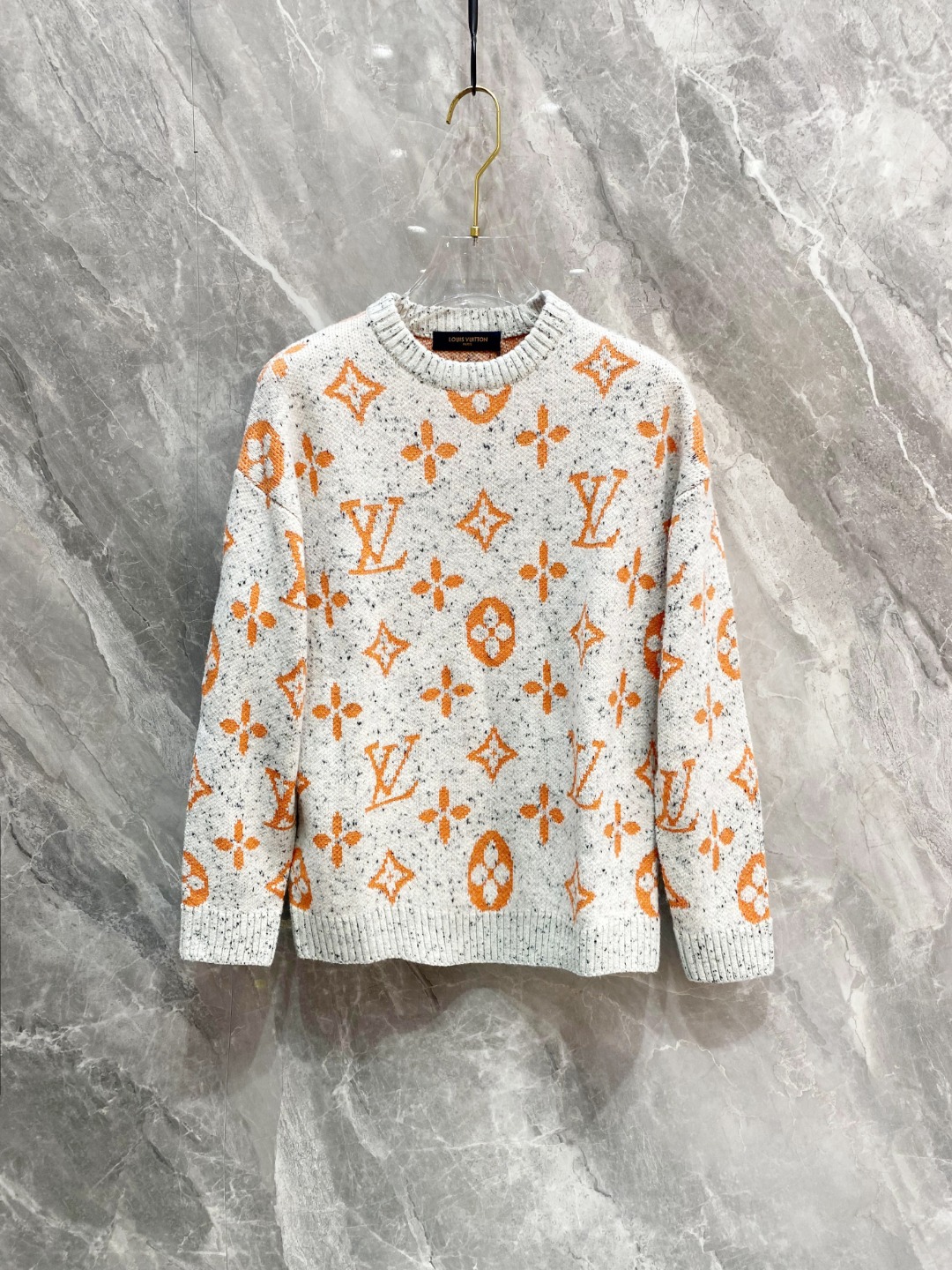 LV2025毛衣外套 2025秋冬最新系列，专柜1:1顶级复刻，全品相！加厚款，时下最流行的老钱风，老板