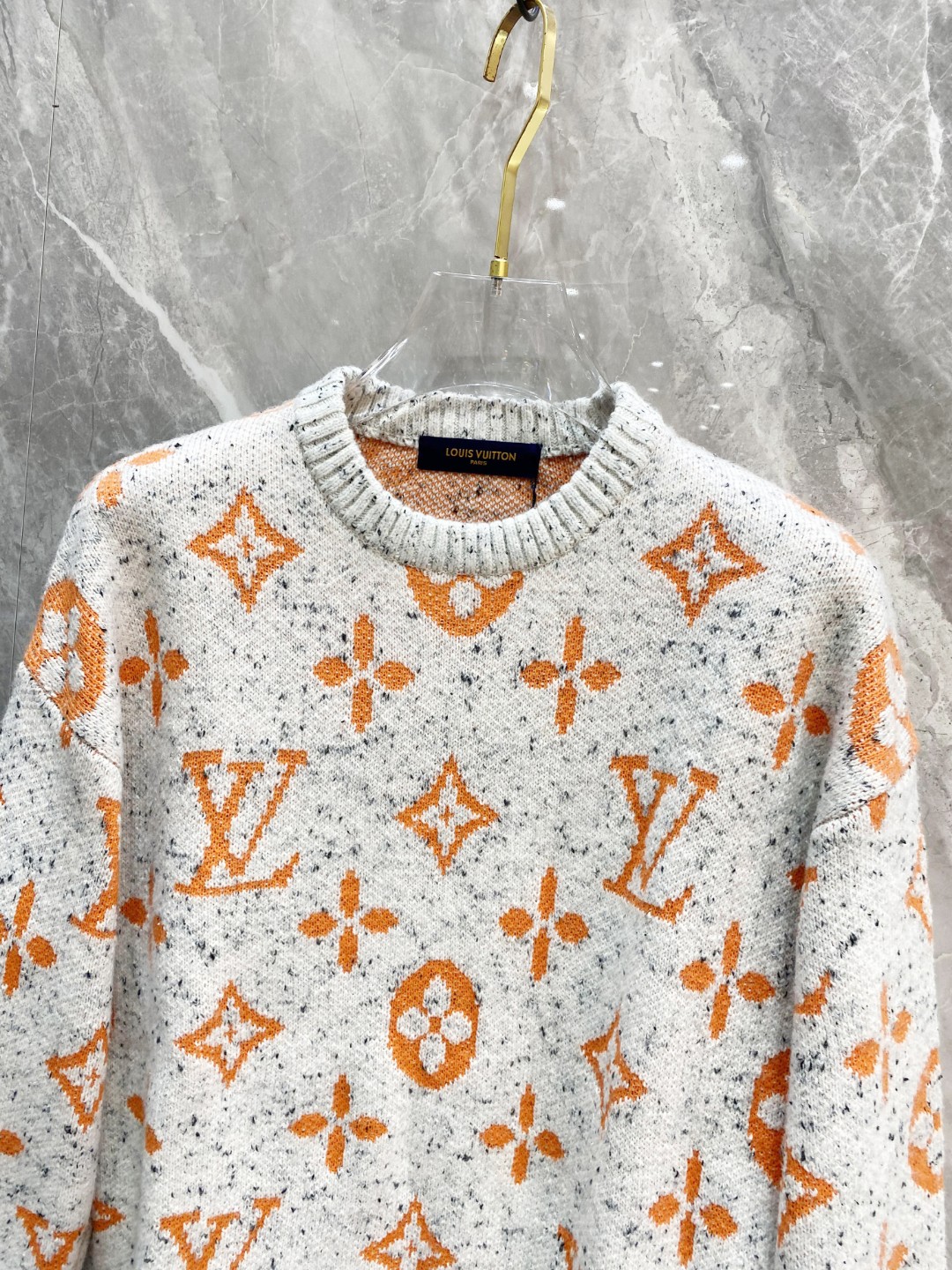 LV2025毛衣外套 2025秋冬最新系列，专柜1:1顶级复刻，全品相！加厚款，时下最流行的老钱风，老板