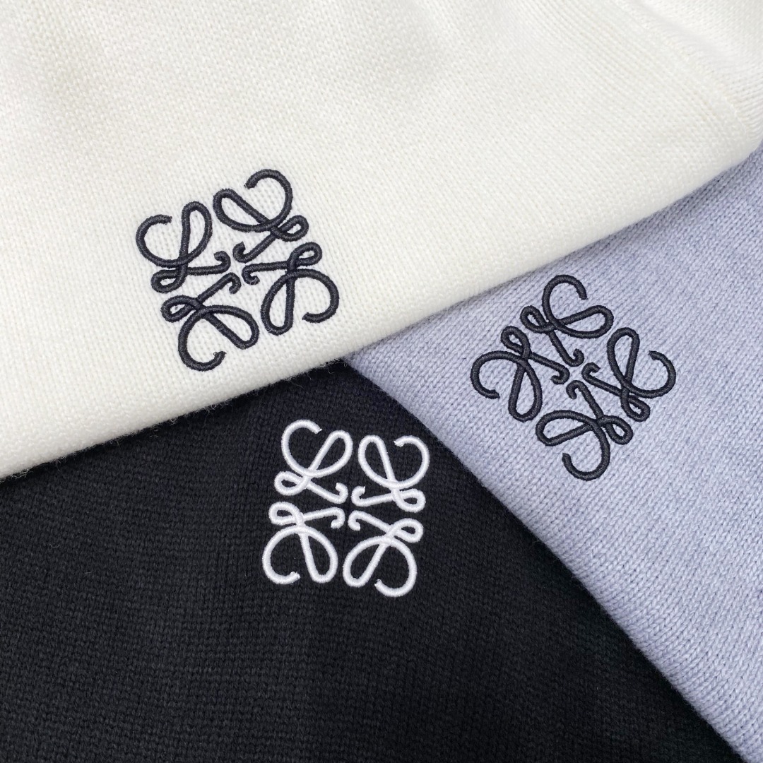 罗意威2025毛衣外套 2025秋冬最新系列，专柜1:1顶级复刻，全品相！加厚款，时下最流行的老钱风，老