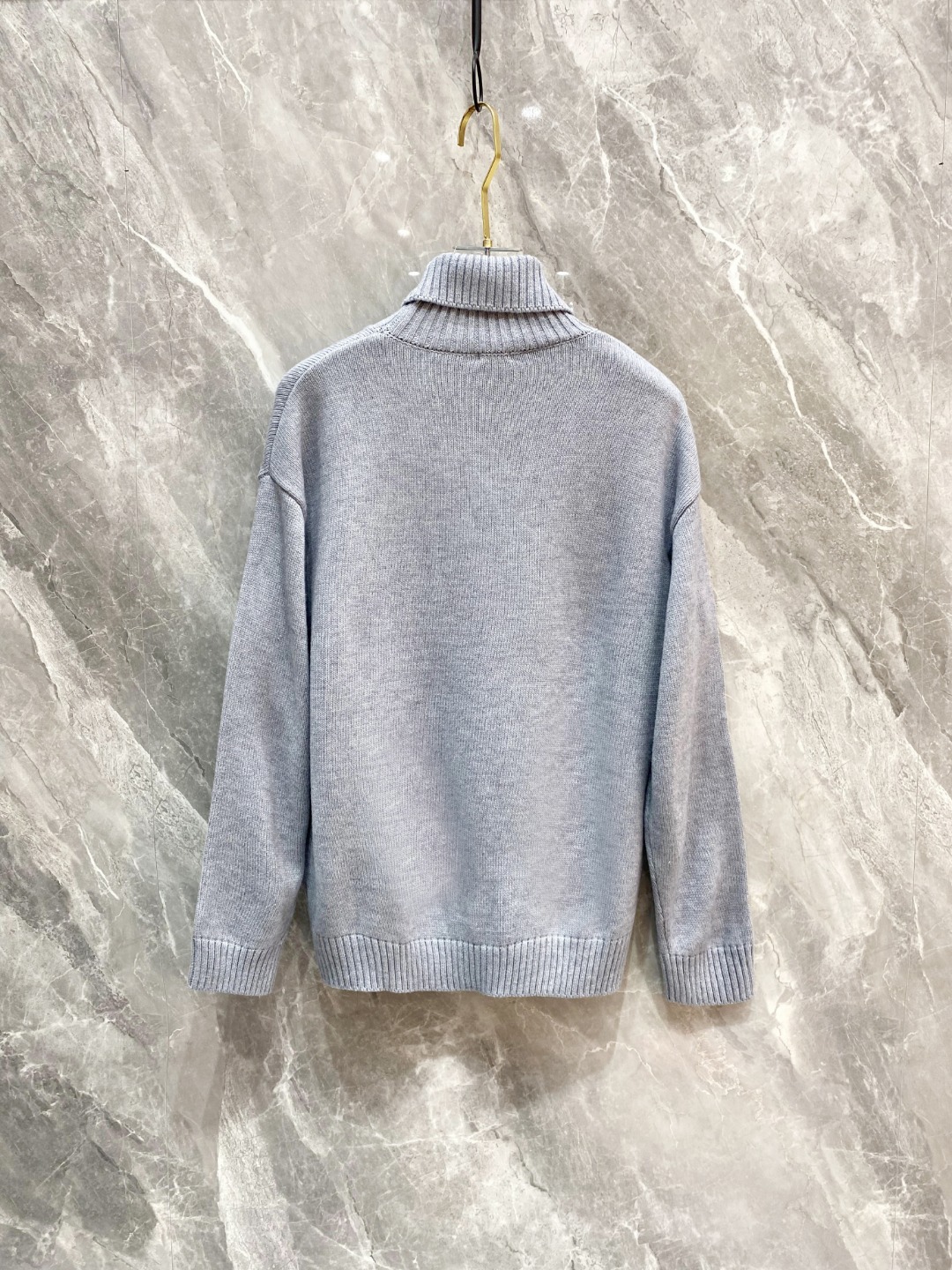 罗意威2025毛衣外套 2025秋冬最新系列，专柜1:1顶级复刻，全品相！加厚款，时下最流行的老钱风，老