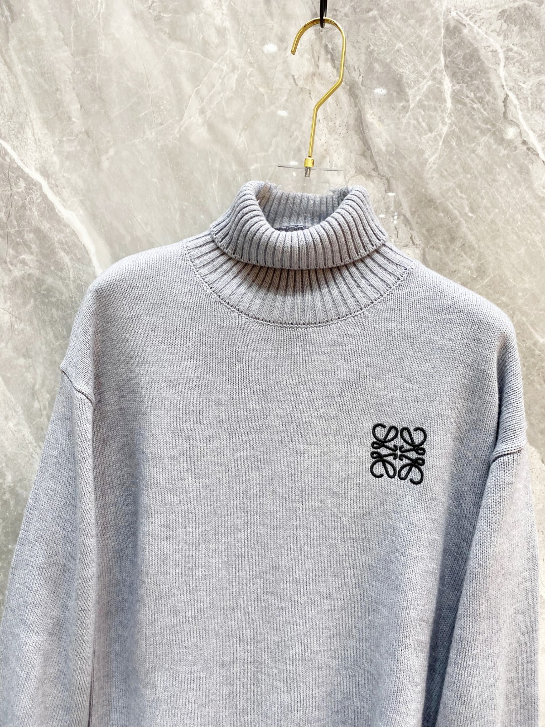 罗意威2025毛衣外套 2025秋冬最新系列，专柜1:1顶级复刻，全品相！加厚款，时下最流行的老钱风，老