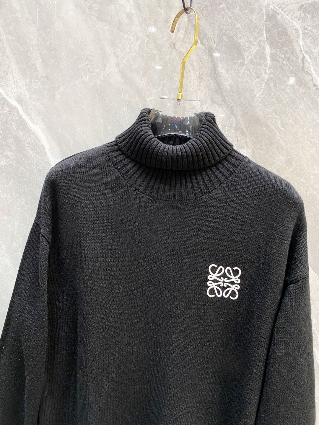 罗意威2025毛衣外套 2025秋冬最新系列，专柜1:1顶级复刻，全品相！加厚款，时下最流行的老钱风，老