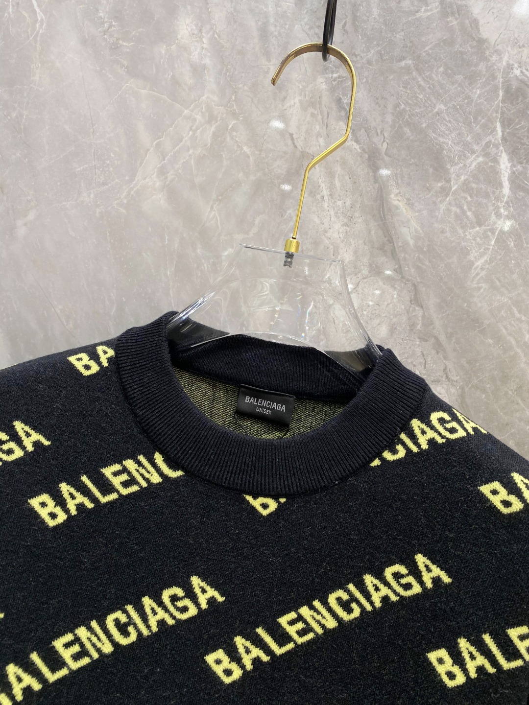 巴黎世家2025毛衣外套 2025秋冬最新系列，专柜1:1顶级复刻，全品相！加厚款，时下最流行的老钱风，