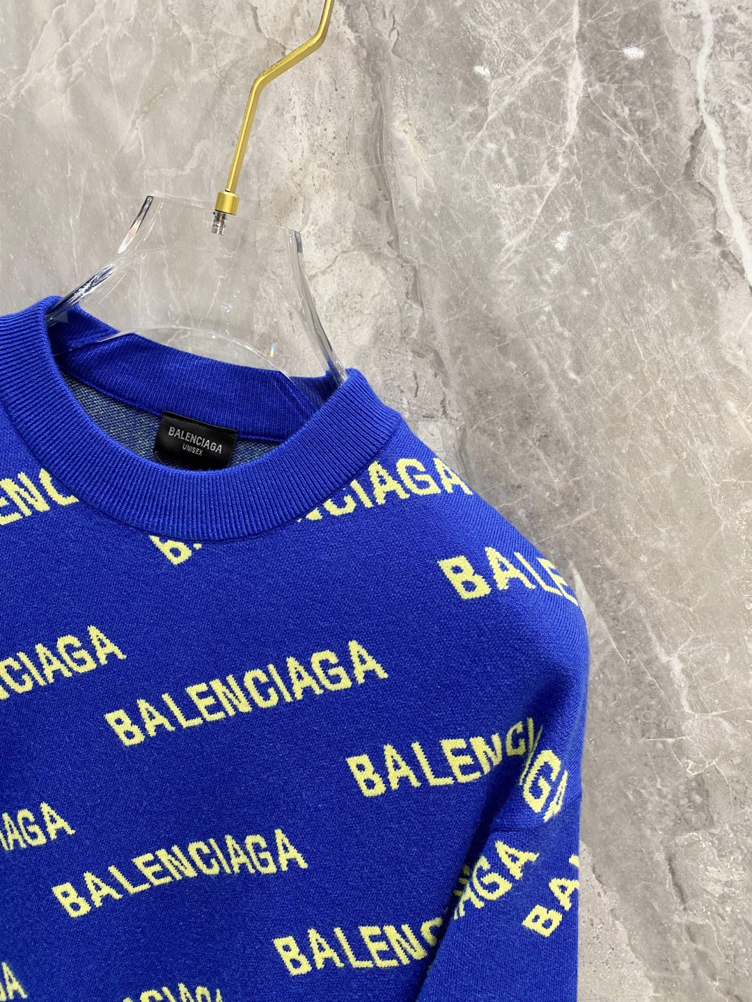 巴黎世家2025毛衣外套 2025秋冬最新系列，专柜1:1顶级复刻，全品相！加厚款，时下最流行的老钱风，