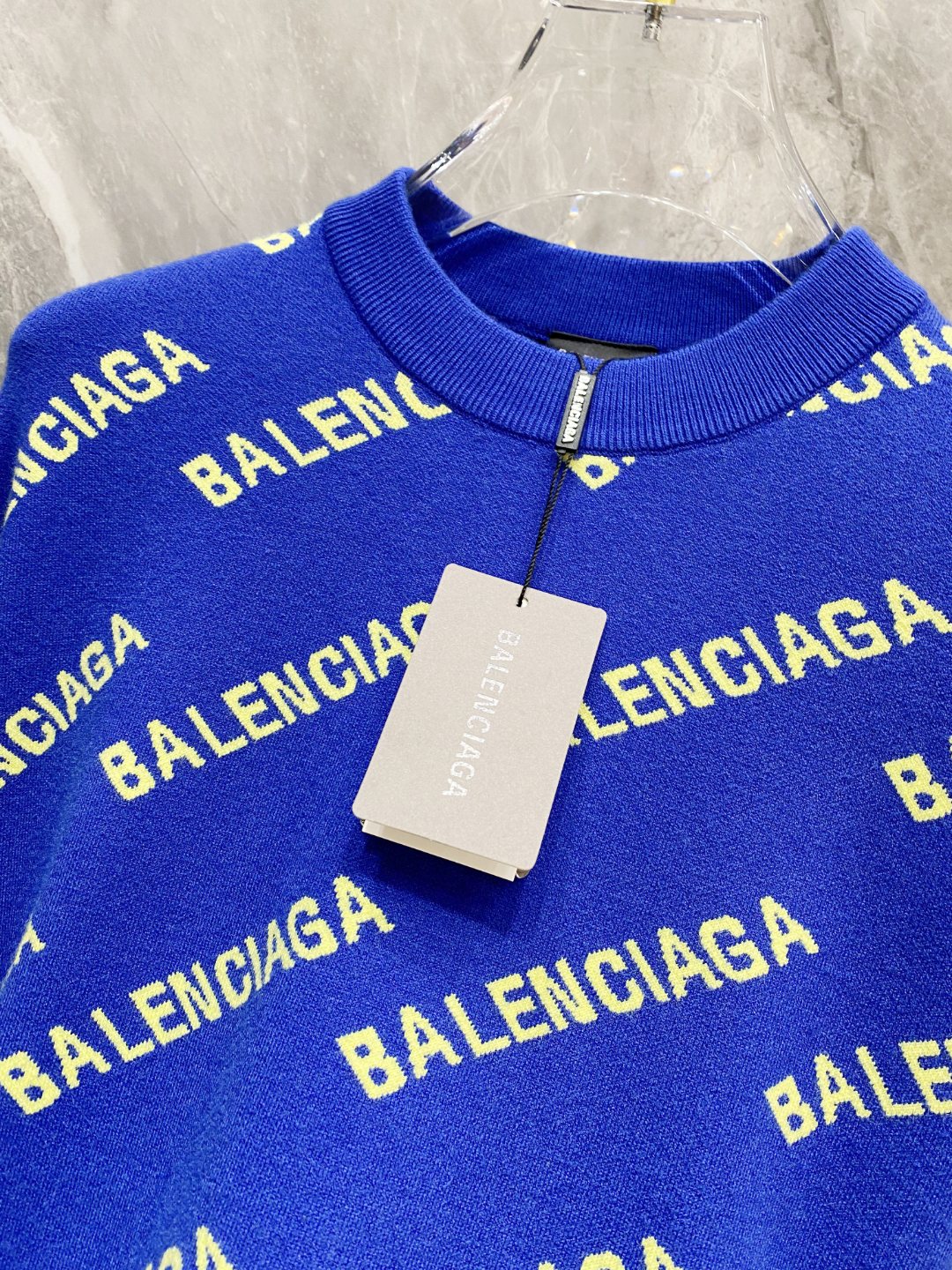 巴黎世家2025毛衣外套 2025秋冬最新系列，专柜1:1顶级复刻，全品相！加厚款，时下最流行的老钱风，