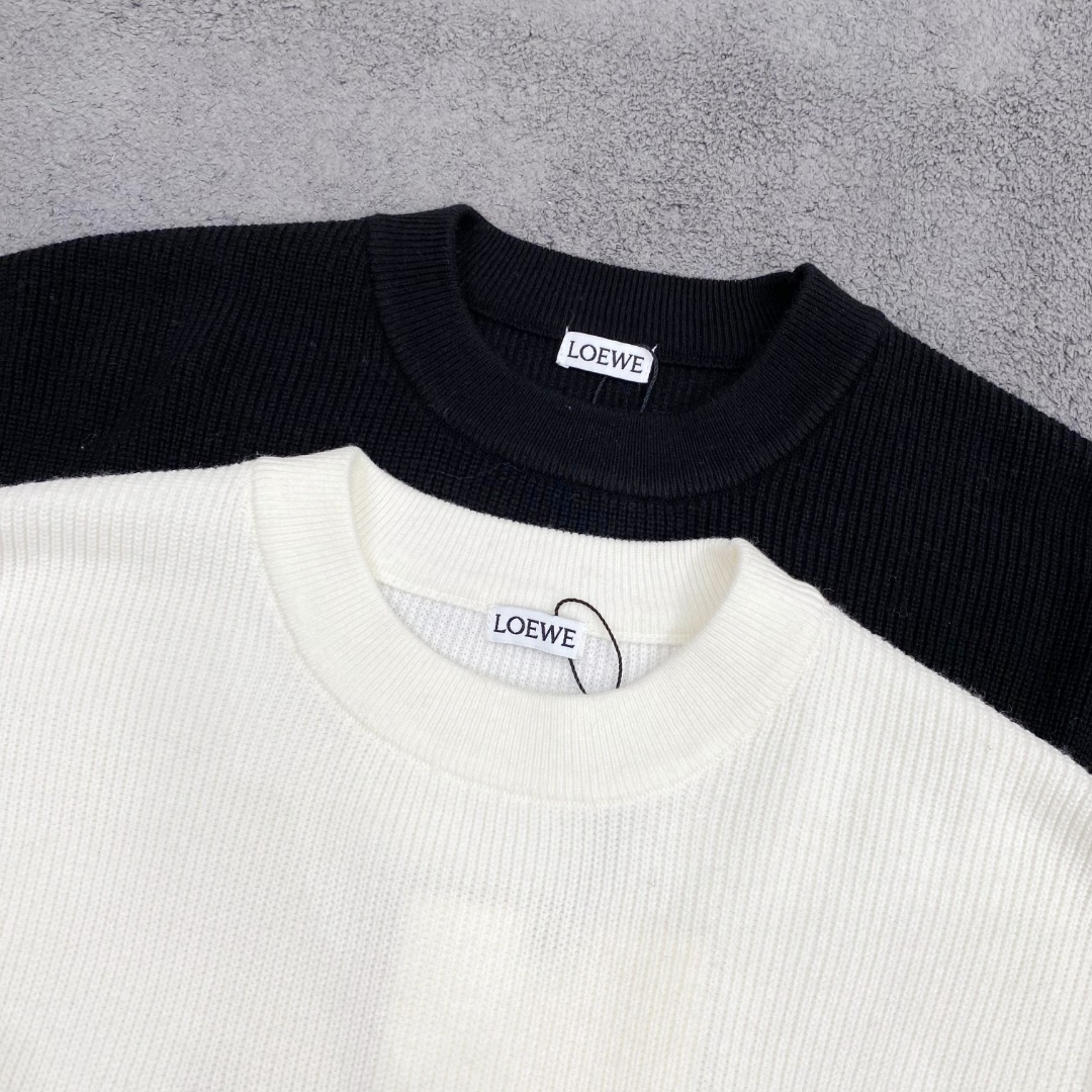 罗意威2025毛衣外套 2025秋冬最新系列，专柜1:1顶级复刻，全品相！加厚款，时下最流行的老钱风，老