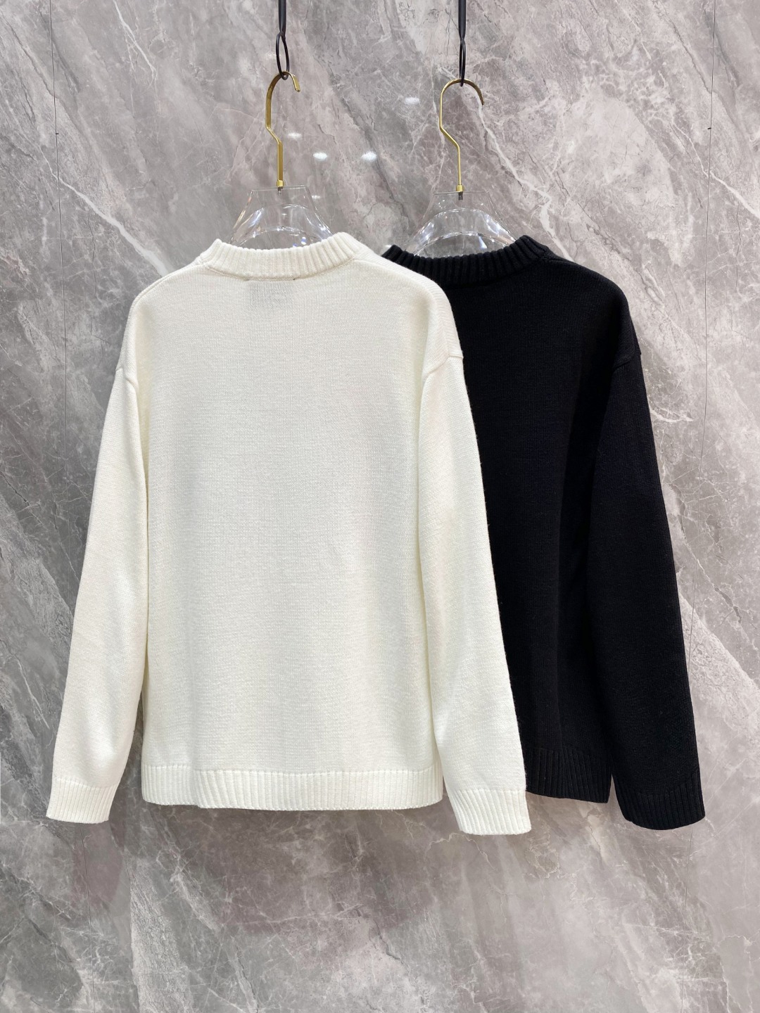 Gucci2025毛衣外套 2025秋冬最新系列，专柜1:1顶级复刻，全品相！加厚款，时下最流行的老钱风