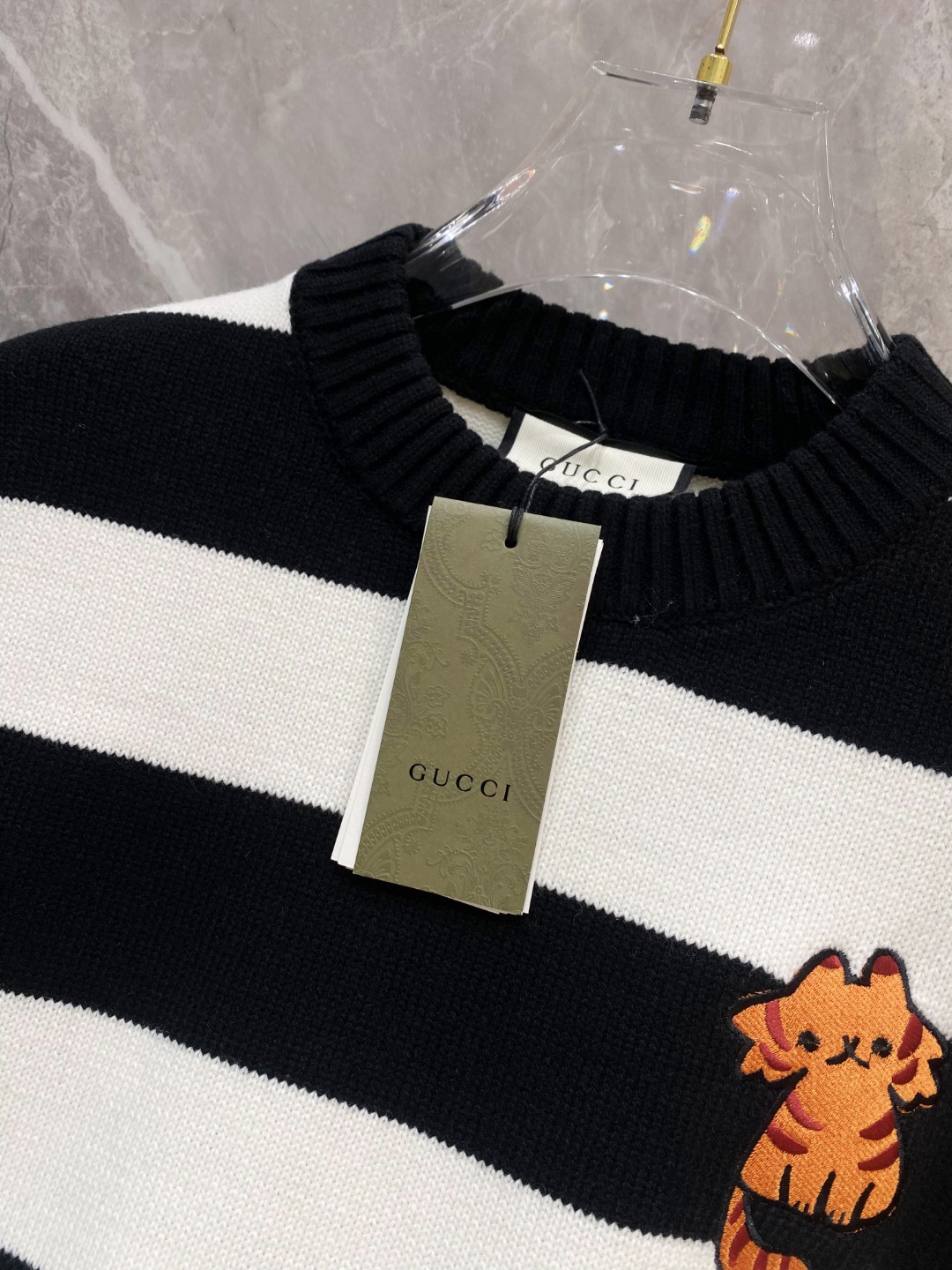 罗意威2025毛衣外套 2025秋冬最新系列，专柜1:1顶级复刻，全品相！加厚款，时下最流行的老钱风，老