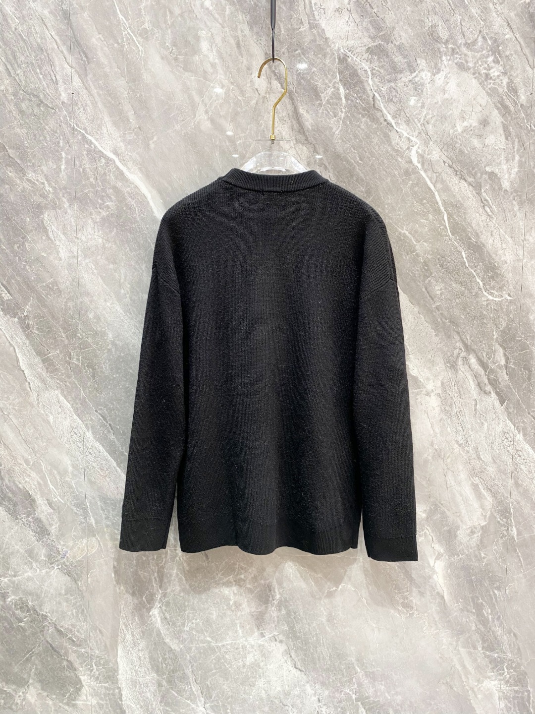 .. 罗意威毛衣 2025秋冬最新系列，专柜1:1顶级复刻，顶级版本！厚薄适中，可以穿一整个冬天 潮人必