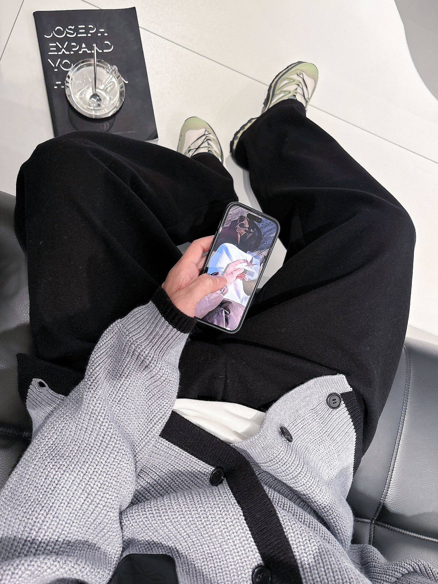 罗意威 2025毛衣外套 2025秋冬最新系列，专柜1:1顶级复刻，全品相！加厚款，时下最流行的老钱风，