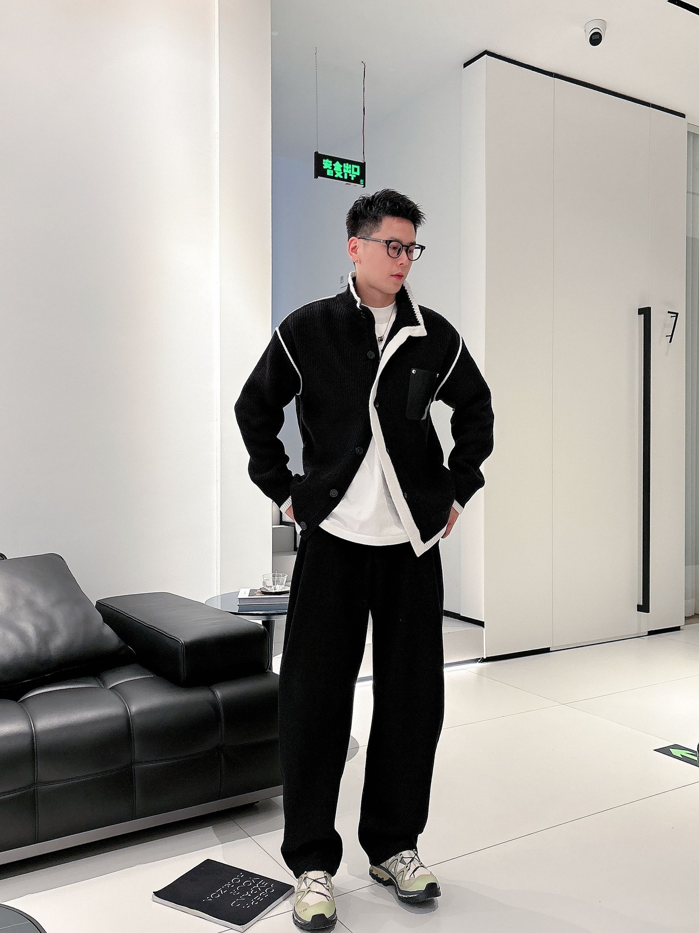 罗意威 2025毛衣外套 2025秋冬最新系列，专柜1:1顶级复刻，全品相！加厚款，时下最流行的老钱风，