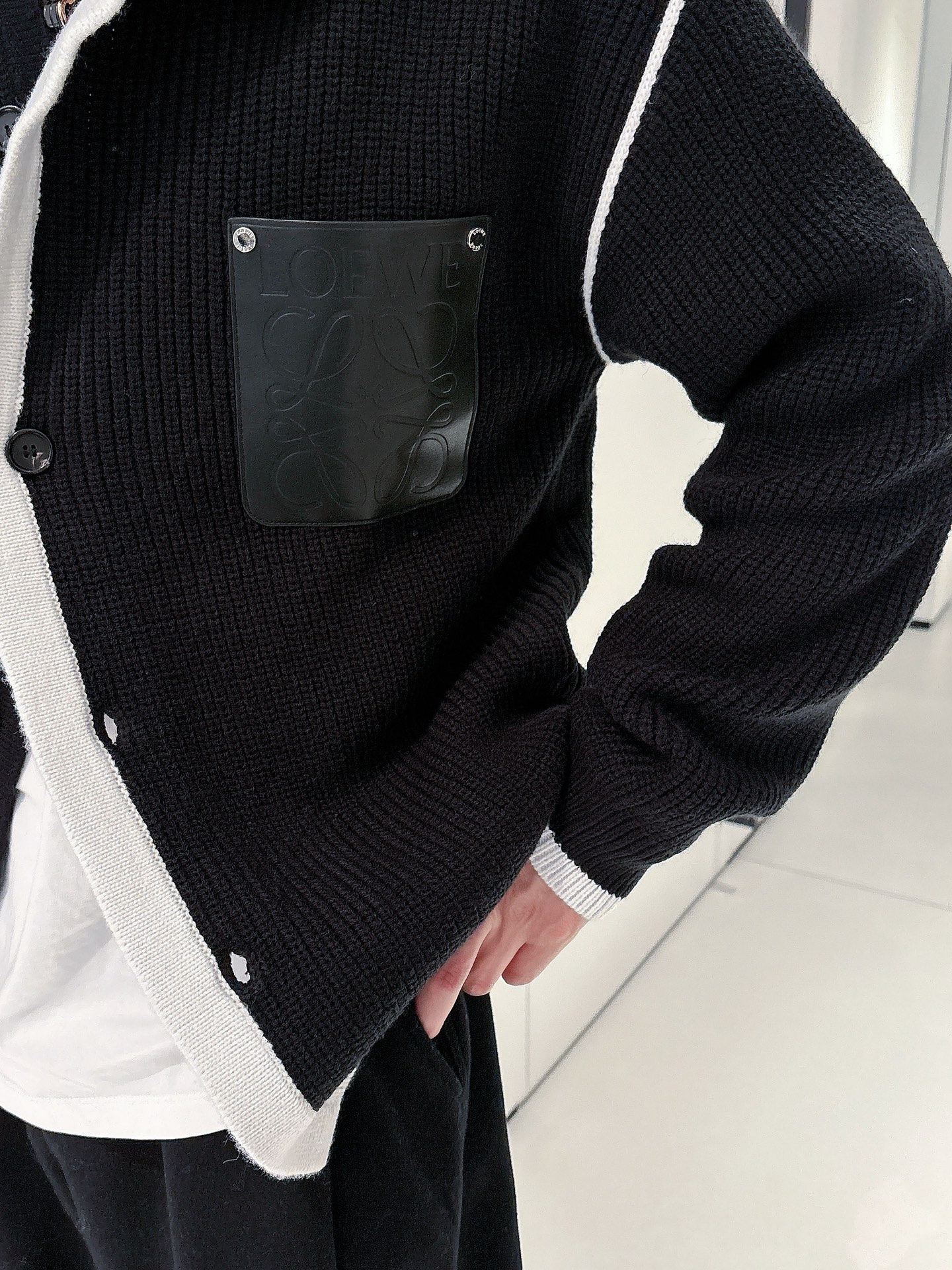 罗意威 2025毛衣外套 2025秋冬最新系列，专柜1:1顶级复刻，全品相！加厚款，时下最流行的老钱风，