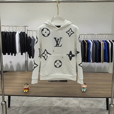 、Lv 2025早秋 新款卫衣,高品质,顶级版本贸易公司渠道订单,海外精品独家限定发售,经典即永恒,入 、Lv 2025早秋 新款卫衣,高品质,顶级版本贸易公司渠道订单,海外精品独家限定发售,经典即永恒,入